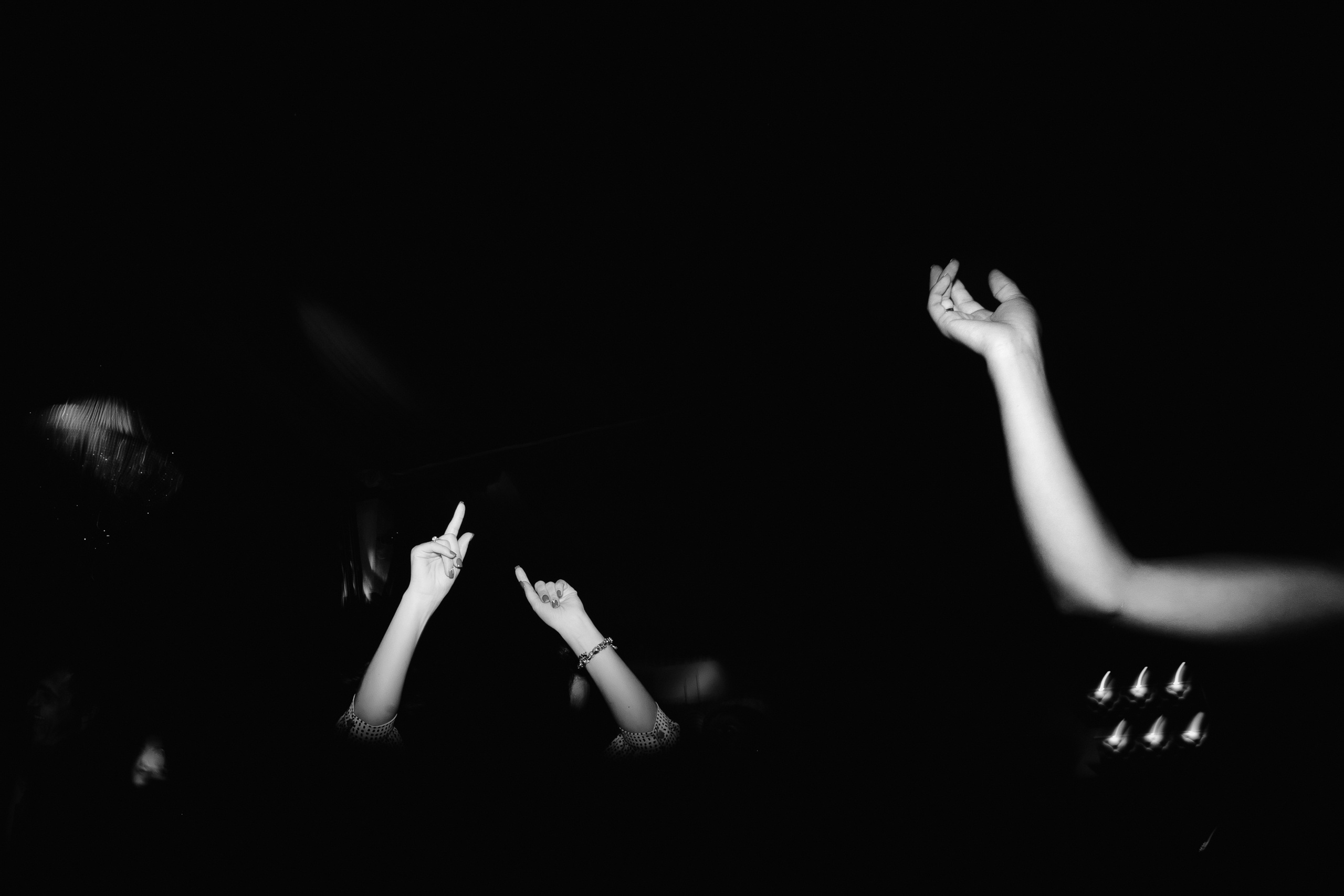 Despre noi și emoții -Moldova-. Servicii Foto Video în Chișinău și Europa ID-Brothers