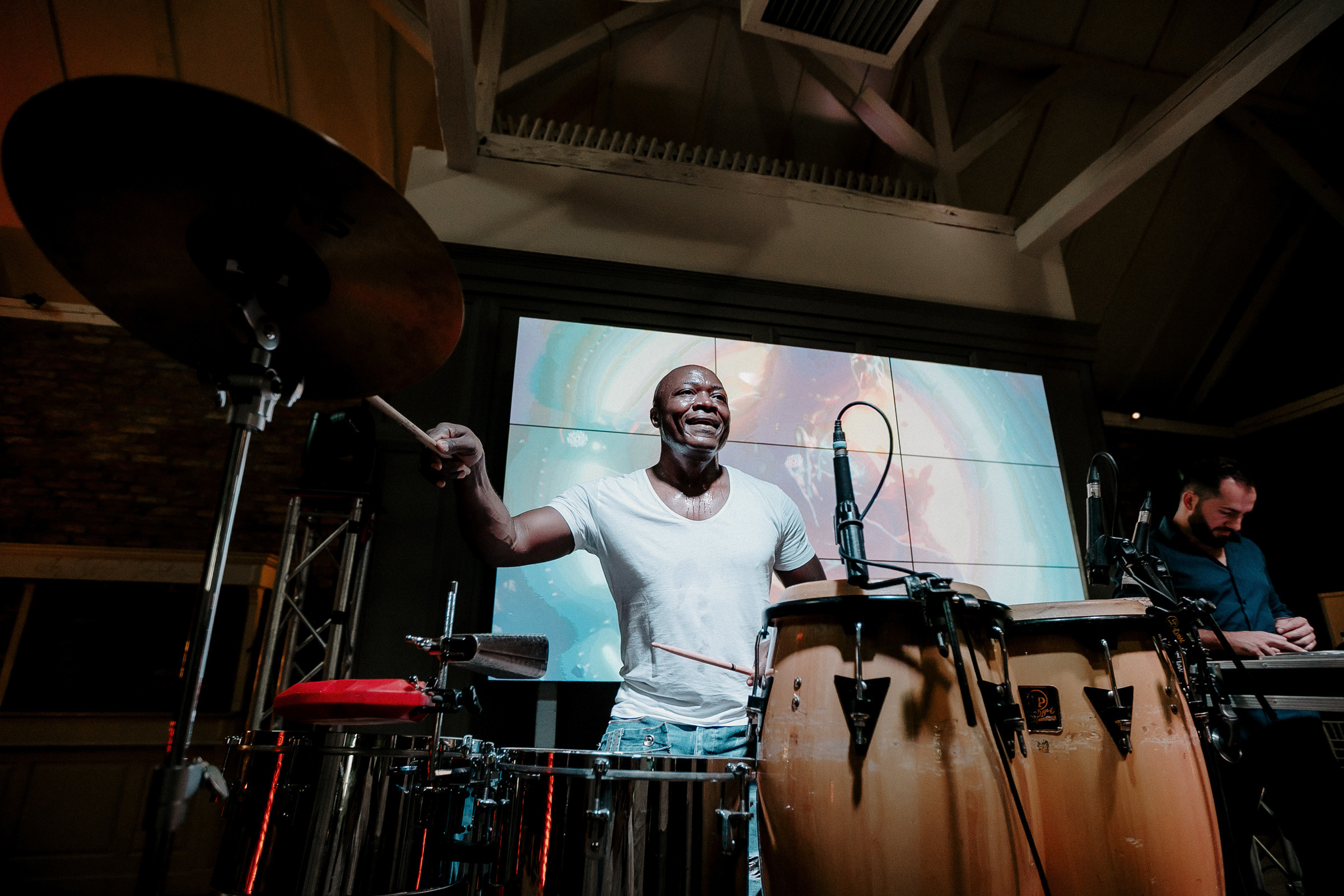 Unda iubirii  -Romania-. Servicii Foto Video în Chișinău și Europa ID-Brothers