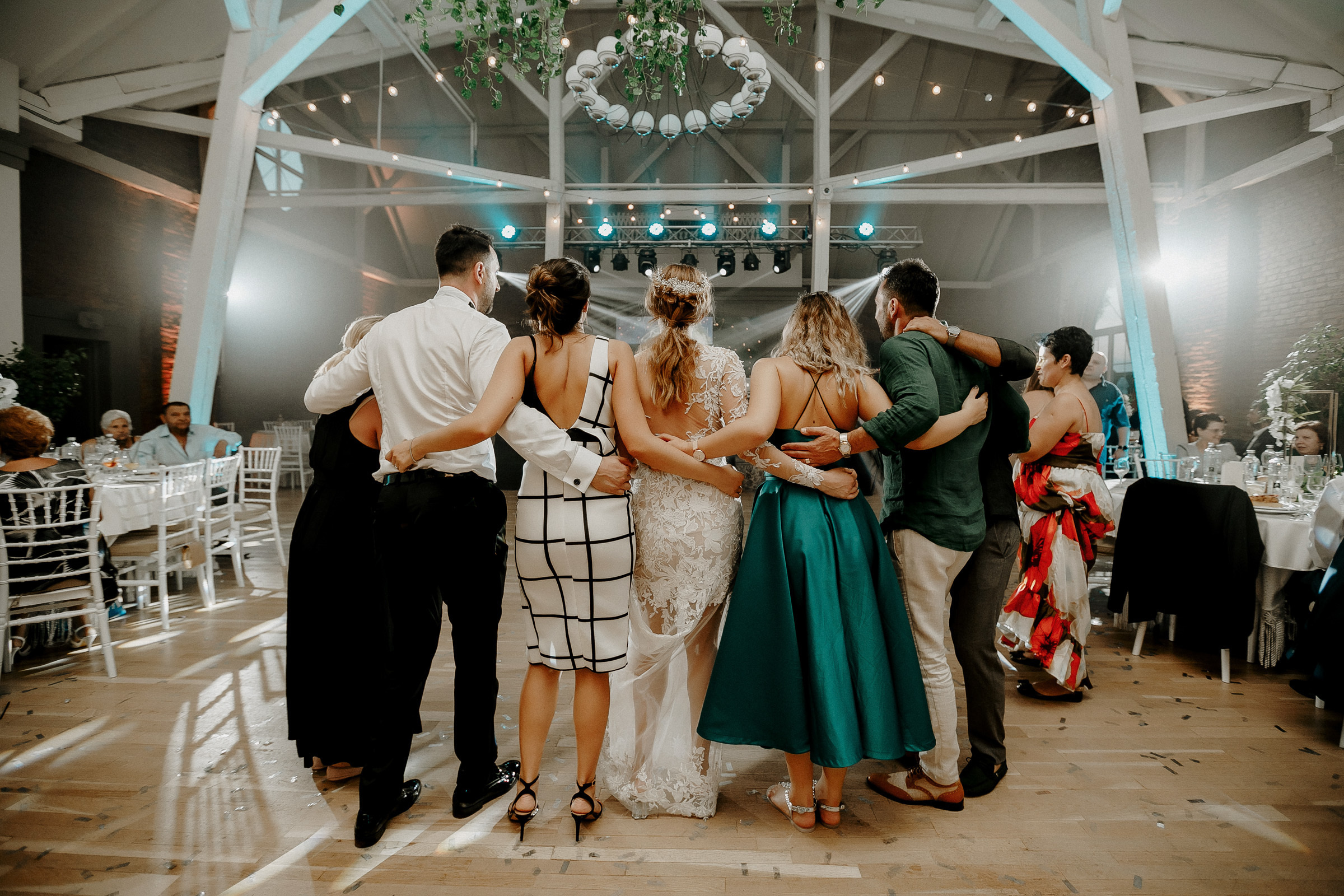 Unda iubirii  -Romania-. Servicii Foto Video în Chișinău și Europa ID-Brothers