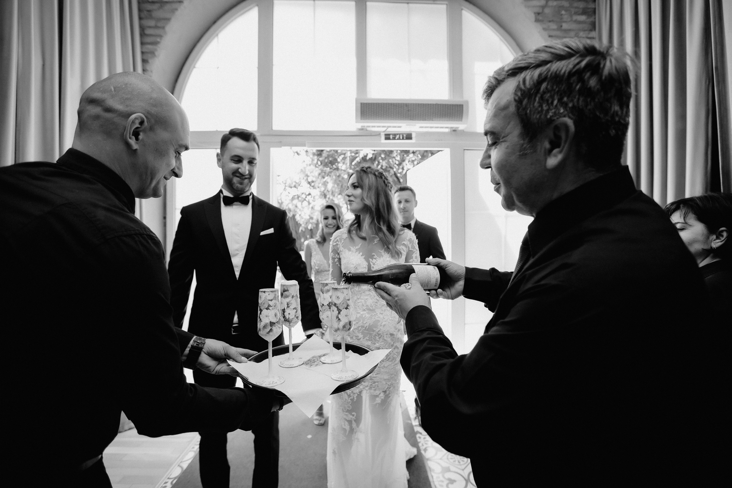 Unda iubirii  -Romania-. Servicii Foto Video în Chișinău și Europa ID-Brothers