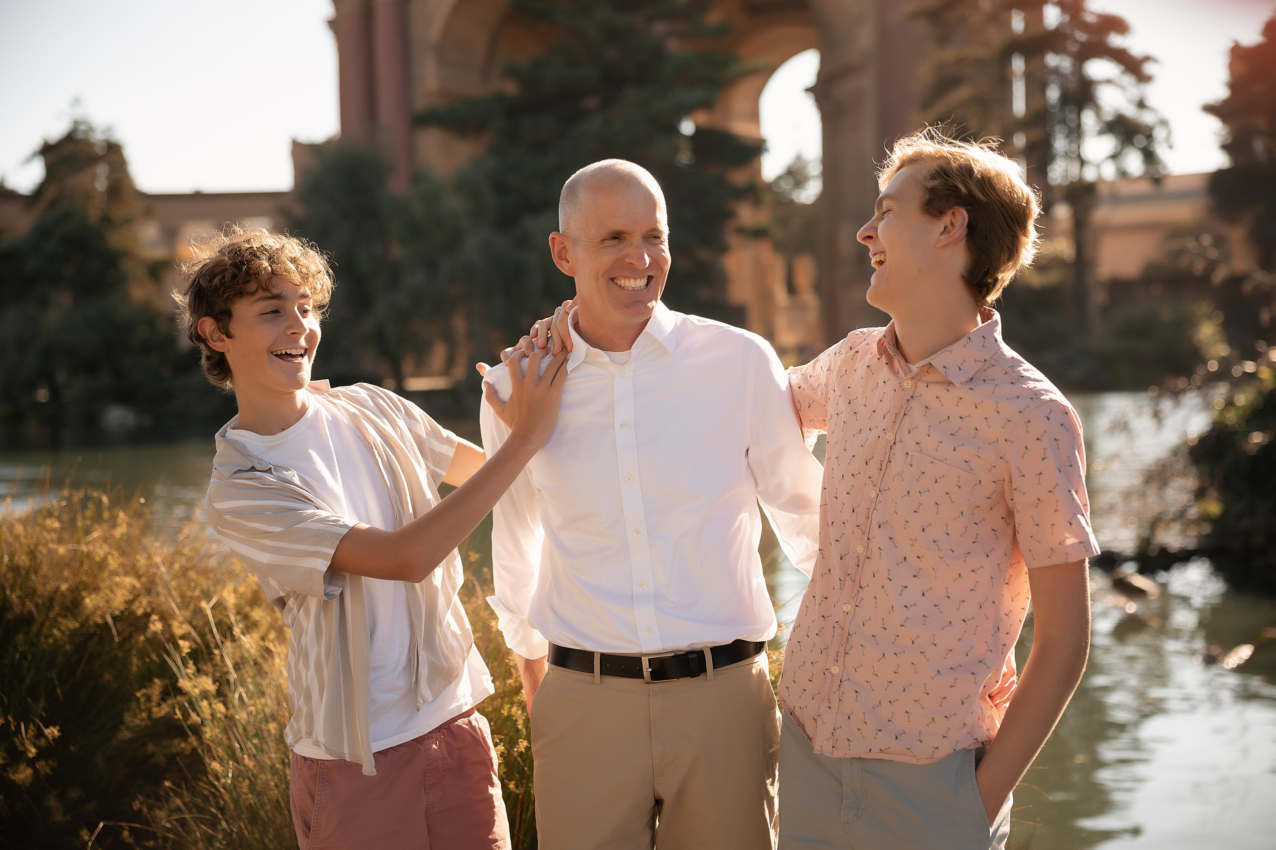 FAMILY & MATERNITY PHOTOGRAPHY. Couples & Families photographer in Bay Area, San Jose, California