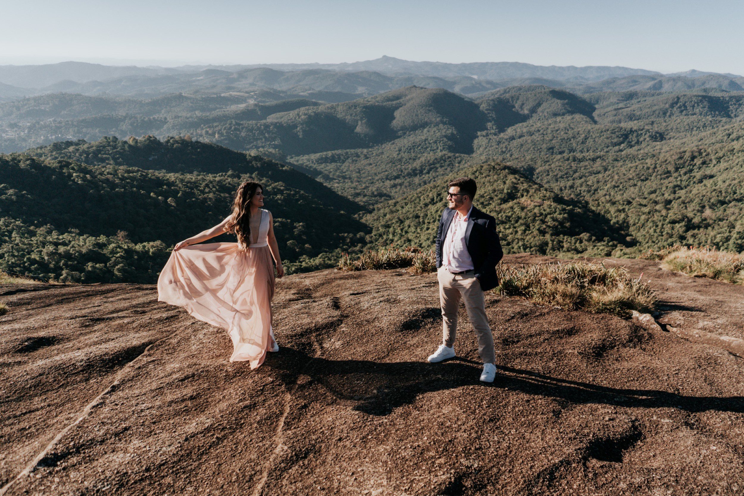Pré Wedding — Ludmila e André (Monte Verde — MG). Fotógrafo de casamento e Filmmaker de casamento