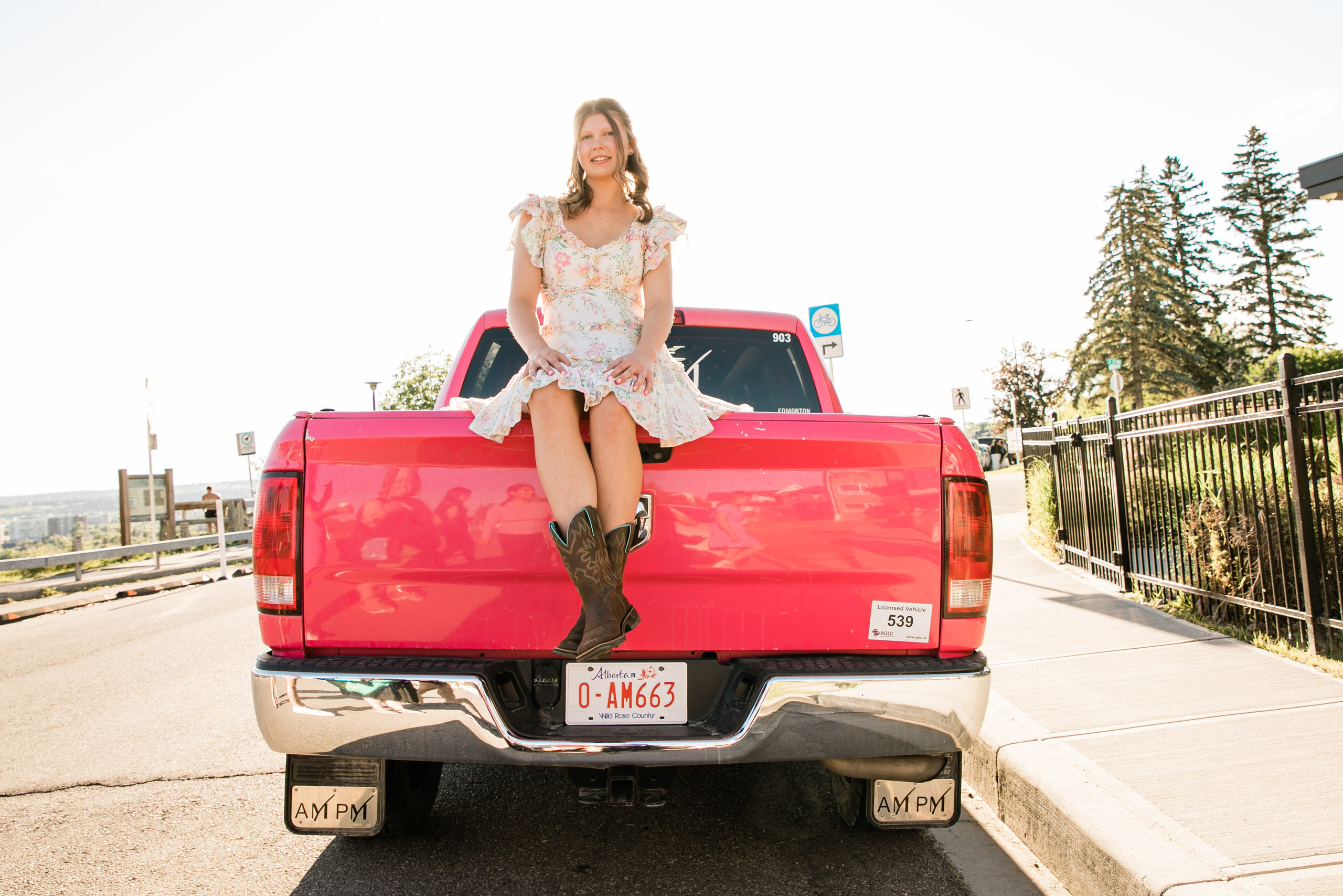 Graduation Party — Highschool. Fotografía accesible en Calgary