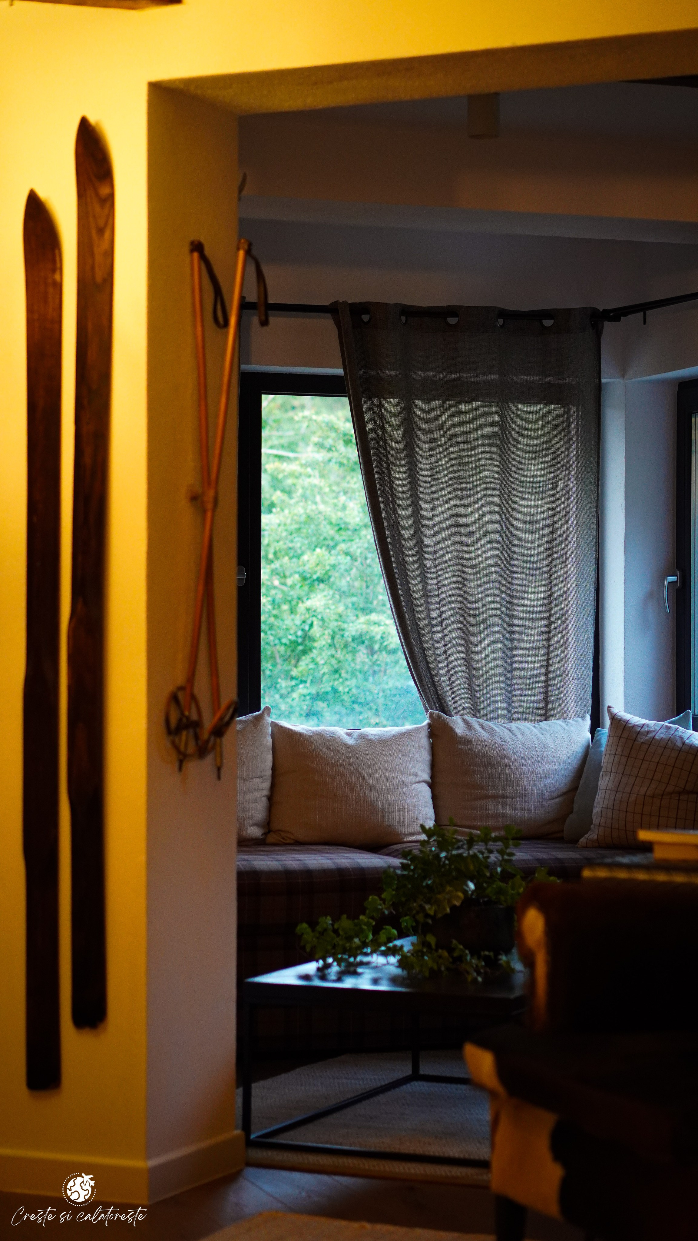 Bransilvania. Creste si calatoreste