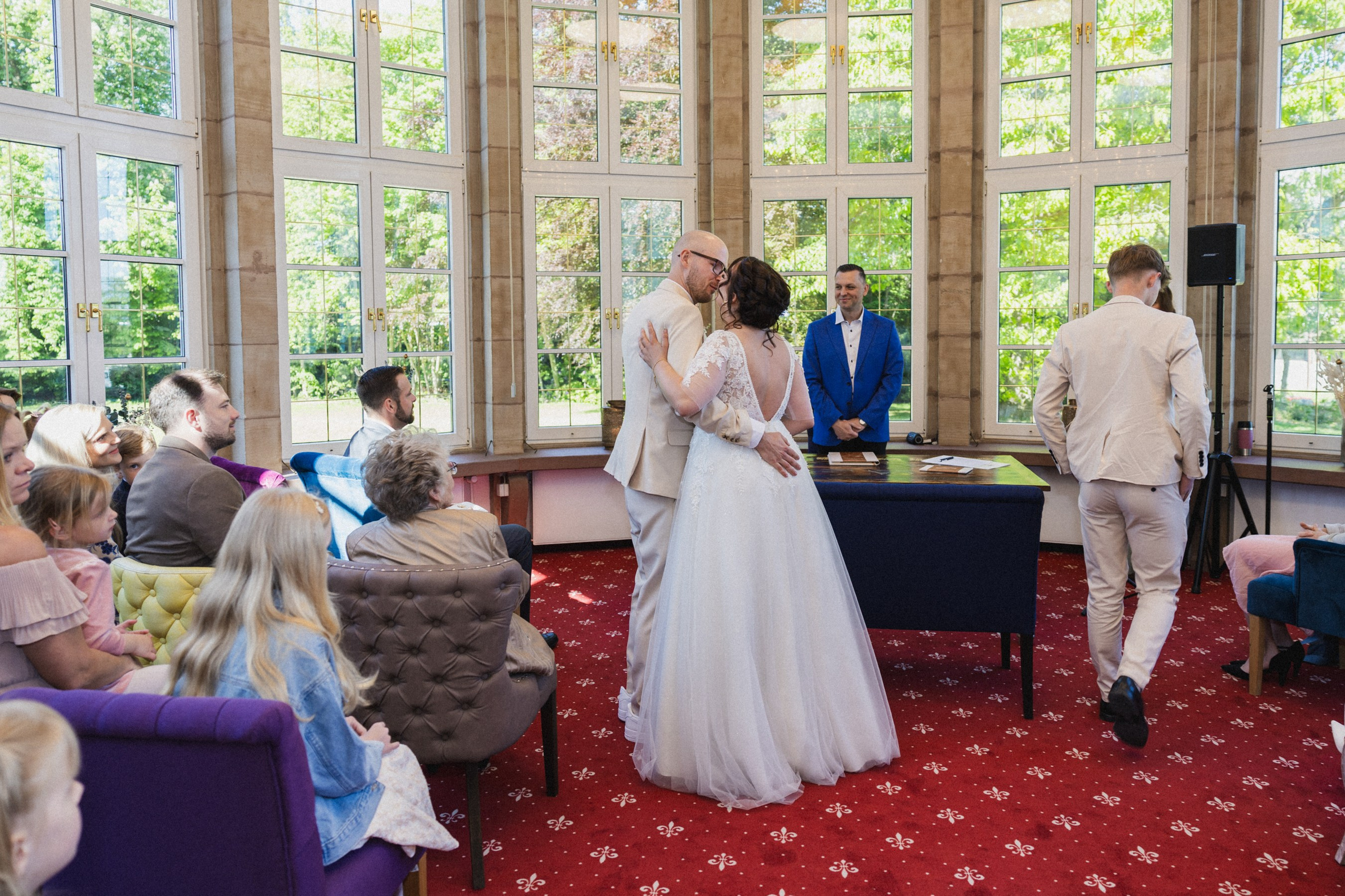 Standesamt Herford & Hücker Moor Teich – Natürliche Hochzeitsfotos & Emotionale & Reportagen. Hochzeitsfotografin in Gütersloh | Authentische Hochzeitsreportagen | TK Photographie