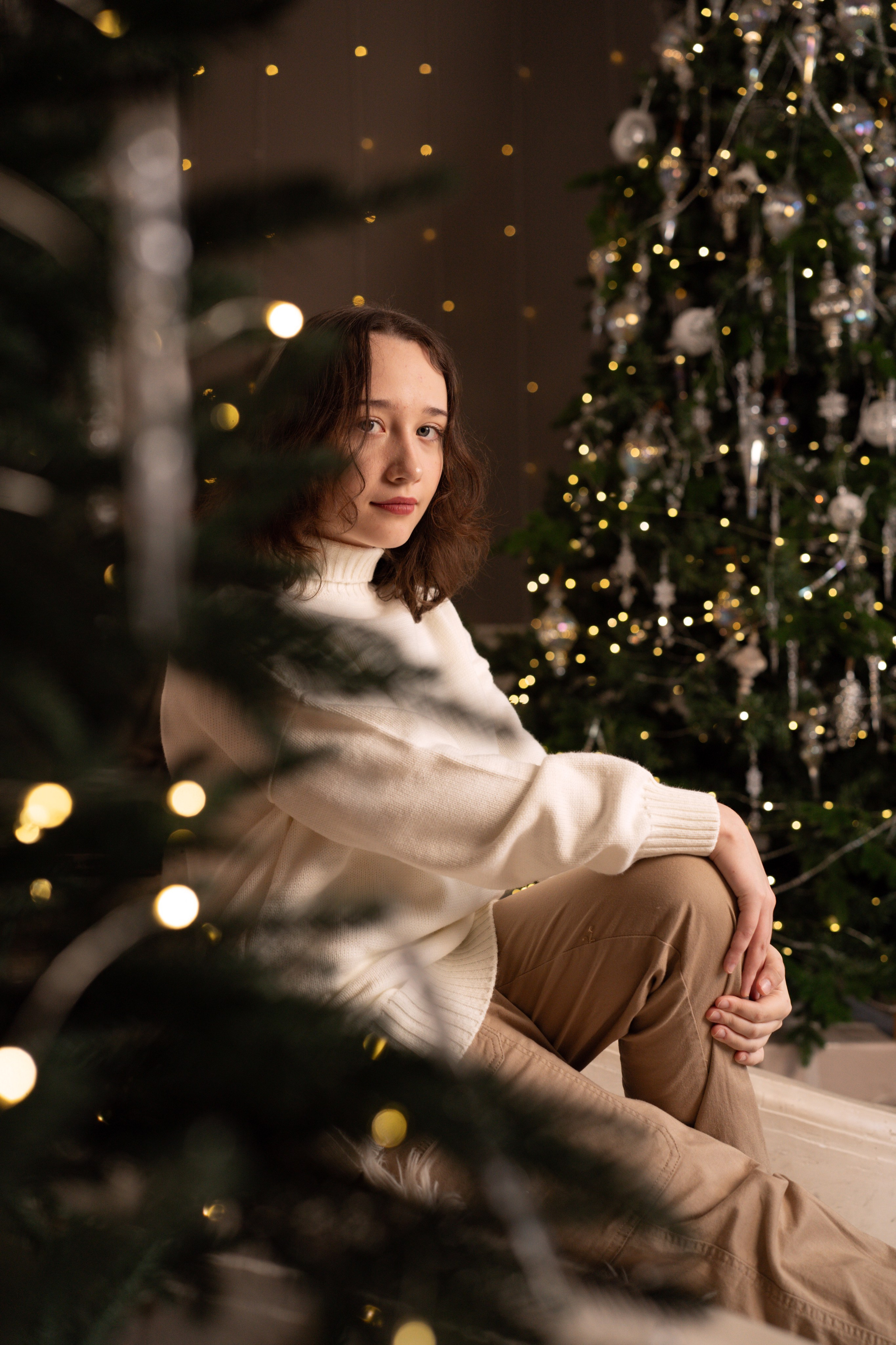 Christmas Photoshoot in Abu Dhabi — Magical Holiday Moments. Mariia Safronova is your photographer in Abu Dhabi and Dubai