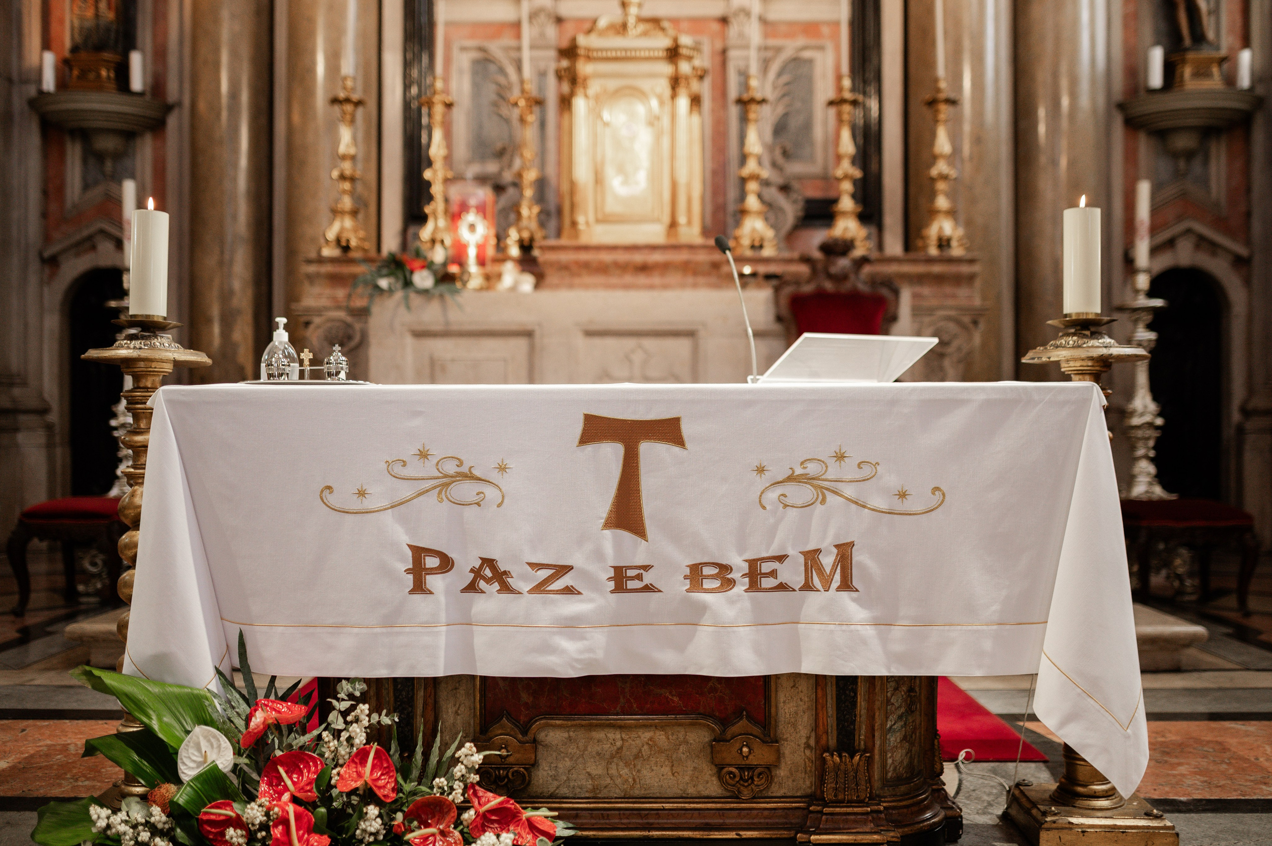 Фотосъёмка крестин — тёплые и значимые моменты. Ваш фотограф в Лиссабоне — Анна Белова