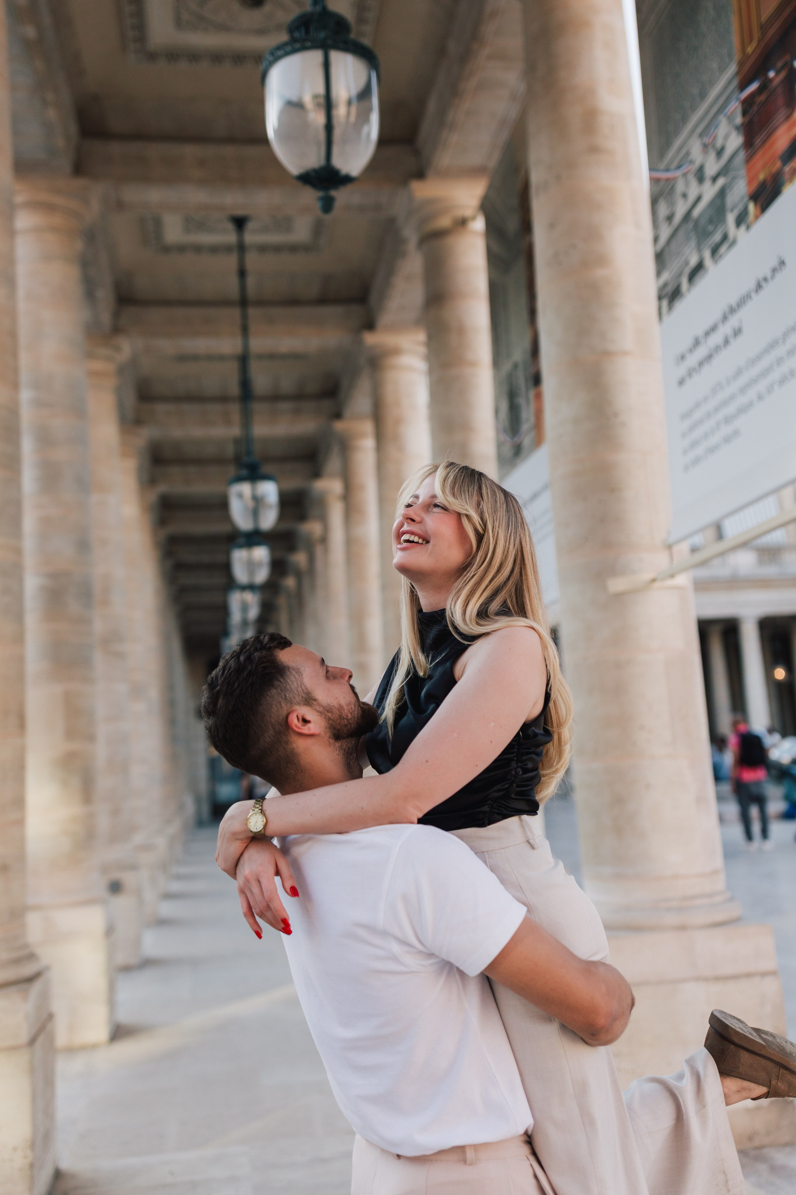Paris couple shooting. Фотограф, Руан, Франция