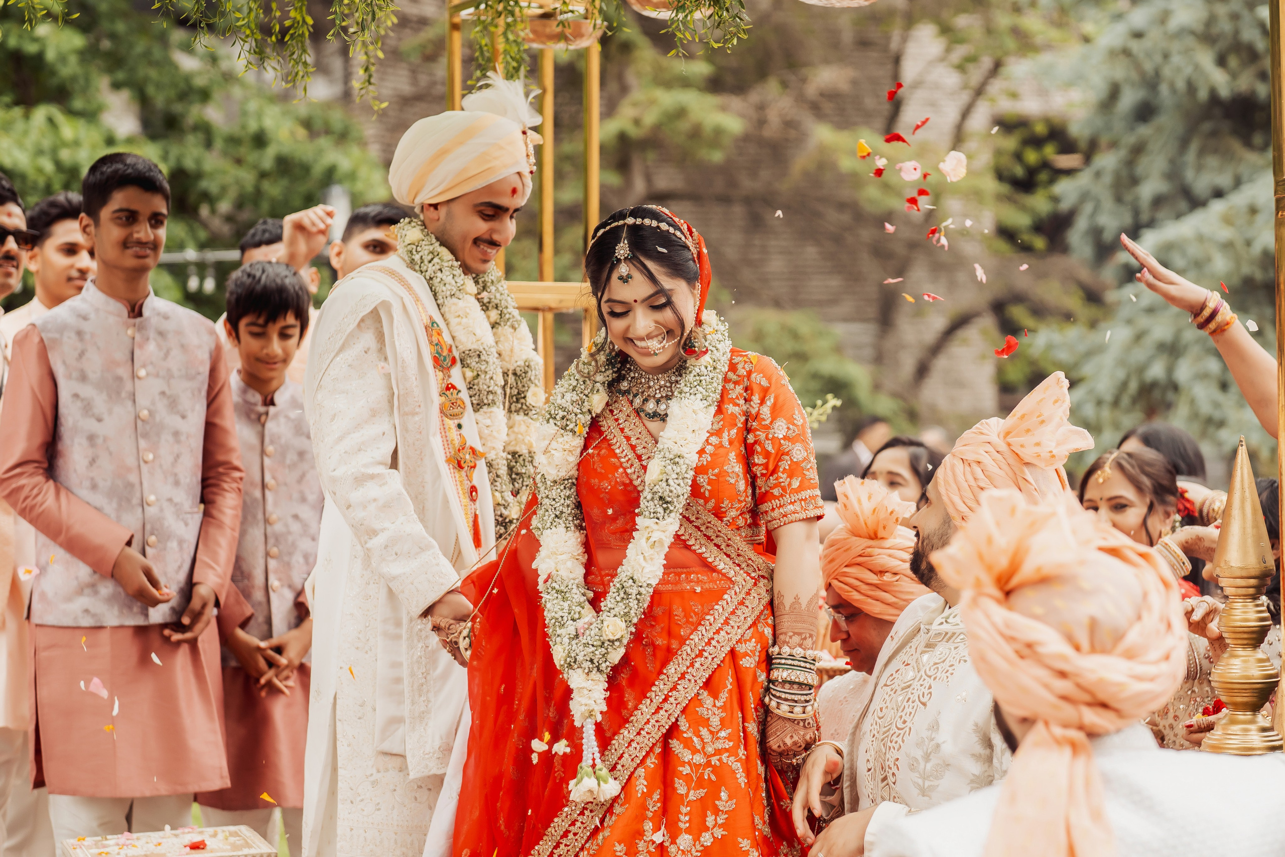 Prem & Nishtha. Wedding Photographer & Cinematographer studios