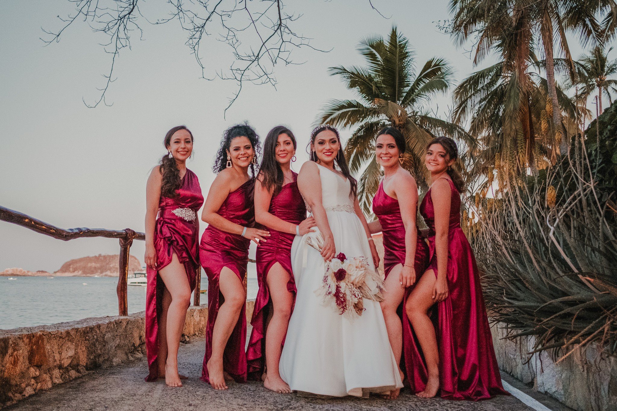Silvia & Julio / Huatulco. Wedding and family photographer in Mexico City