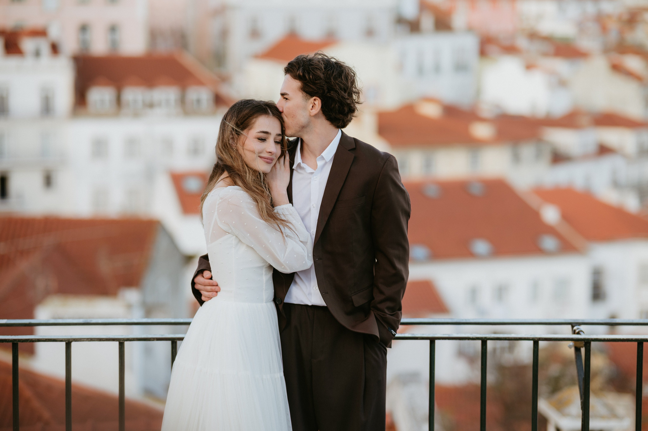 Ședință foto romantică în Lisabona – Inspirație pentru fotografiile de nuntă. Valentin Melen — wedding photographer