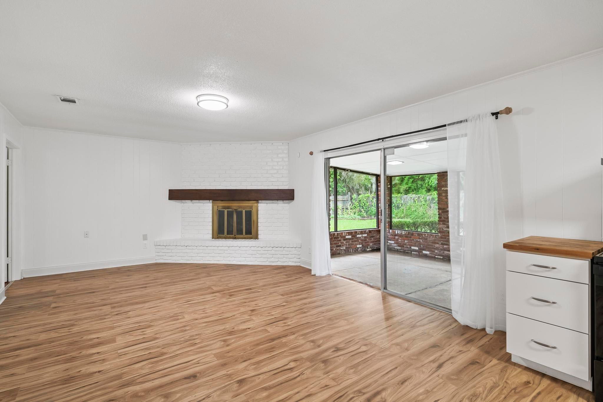 Brierwood Rd, Jacksonville Fl 32 217