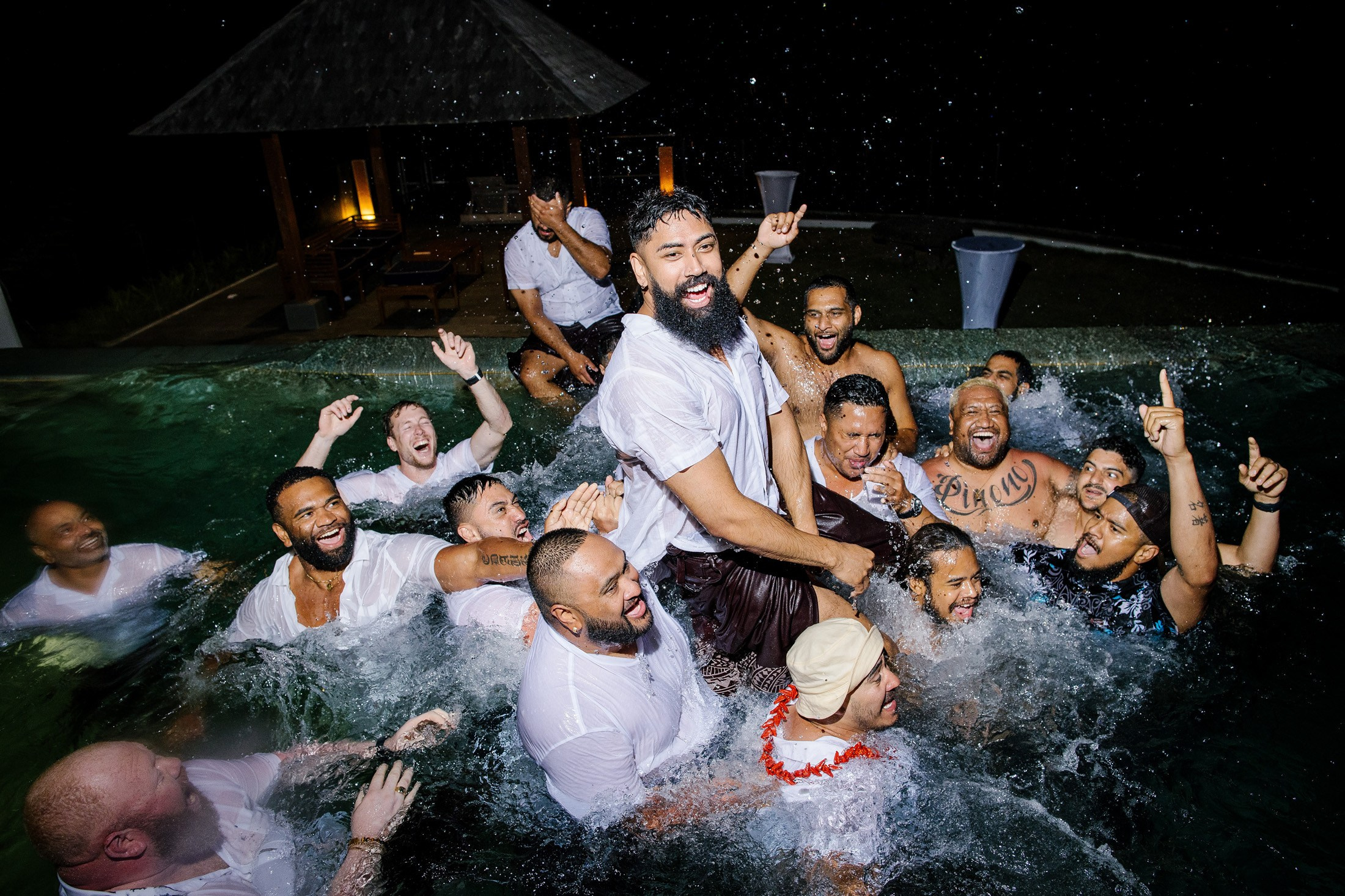 Big funny wedding with guests in paradise Bali island. Get.it.feel — Aesthetic Photography and Videography