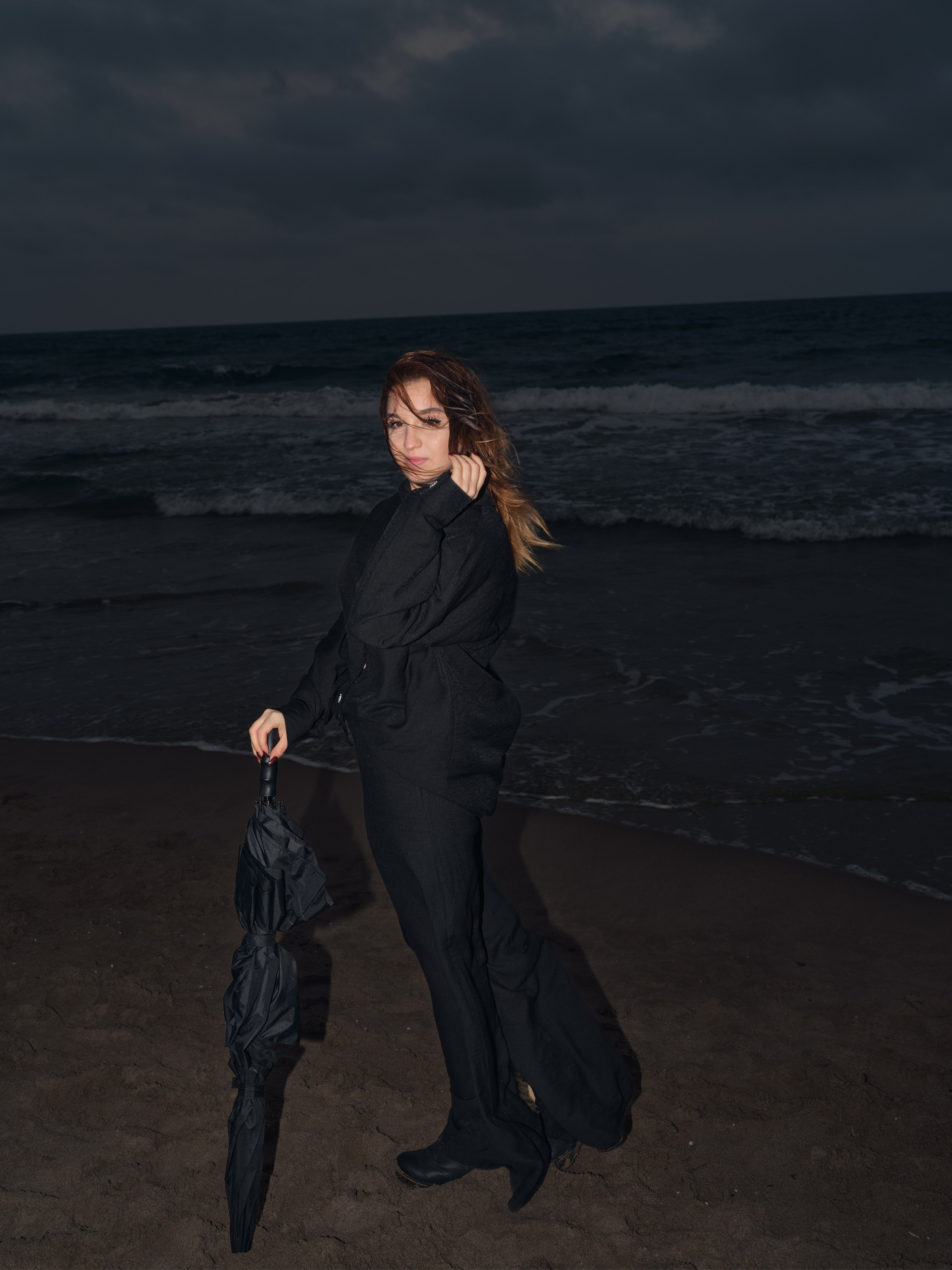 Outdoor Editorial Session. Ekaterina Mitsen. Portrait photographer based is Spain