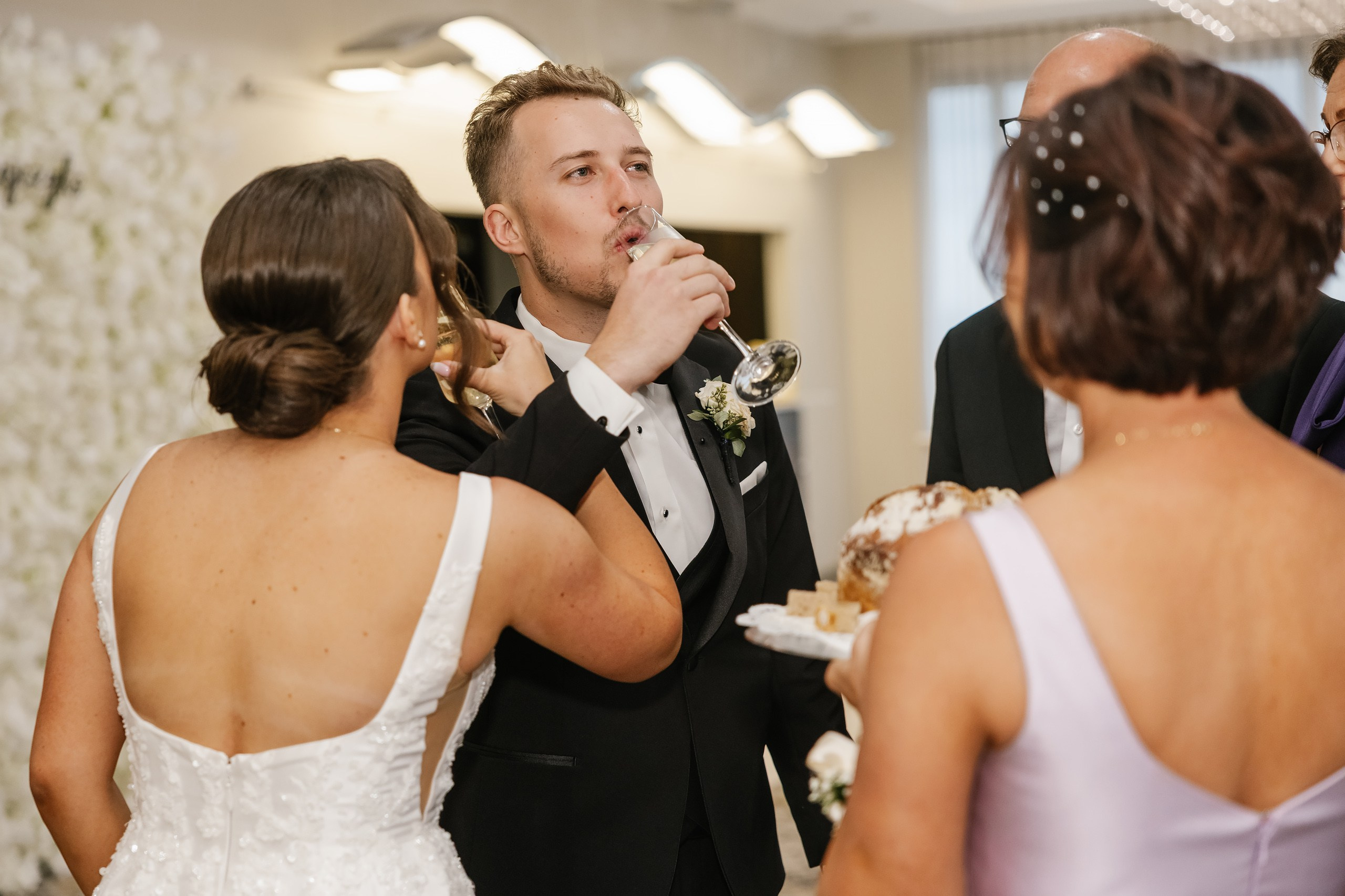 09.06.2025 Wedding. Wedding family event photographer in Chicago Nick Yushevich