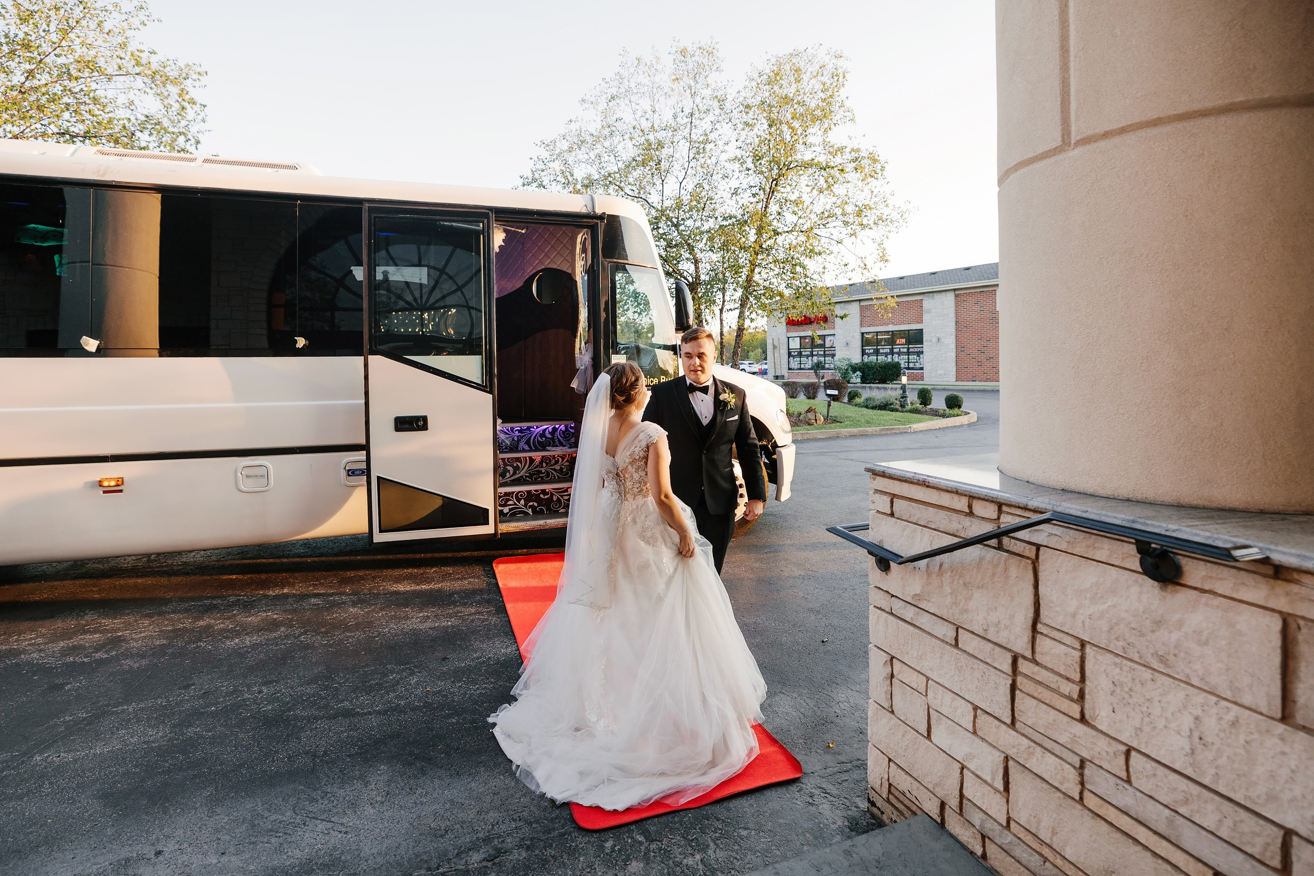 05.10.2024 Wedding. Wedding family event photographer in Chicago Nick Yushevich