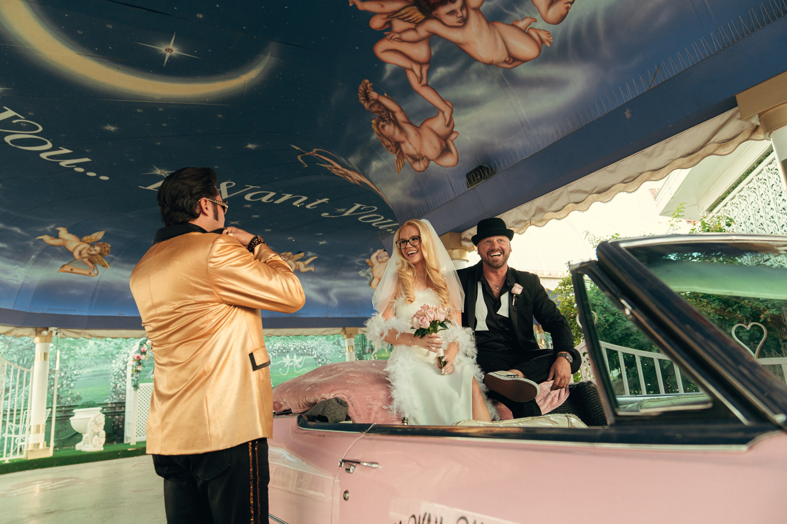 Carlee&Aaron. Wedding & elopement photographer Viktoriya Kravtsov. Las Vegas