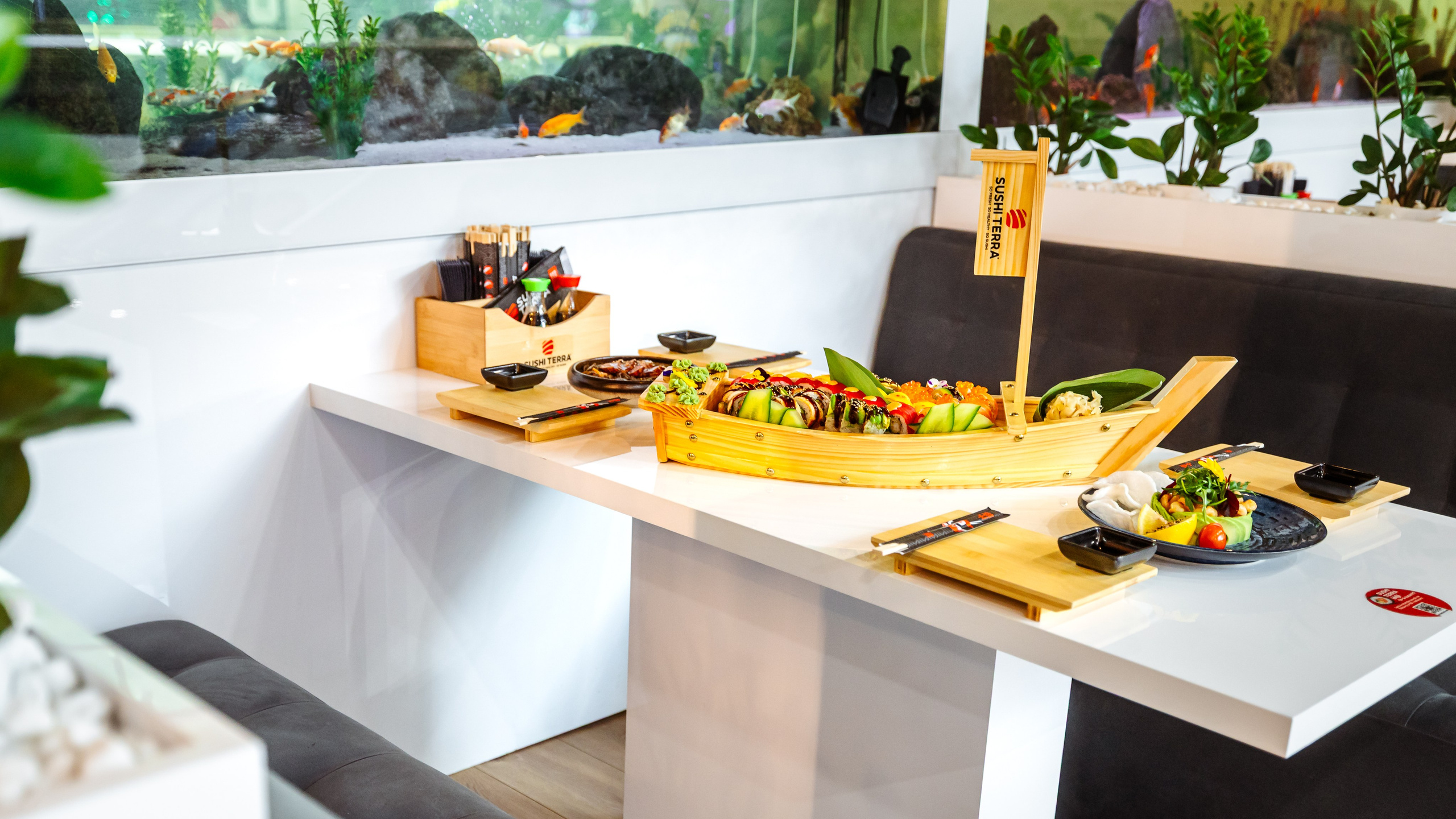 Sushi Terra. Marius Ciocan
