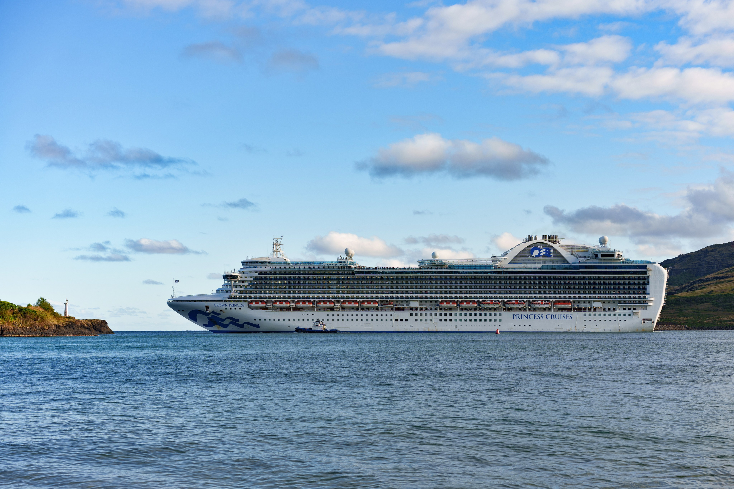SHIPS. Awards winning photographer in Kauai, Hawaii