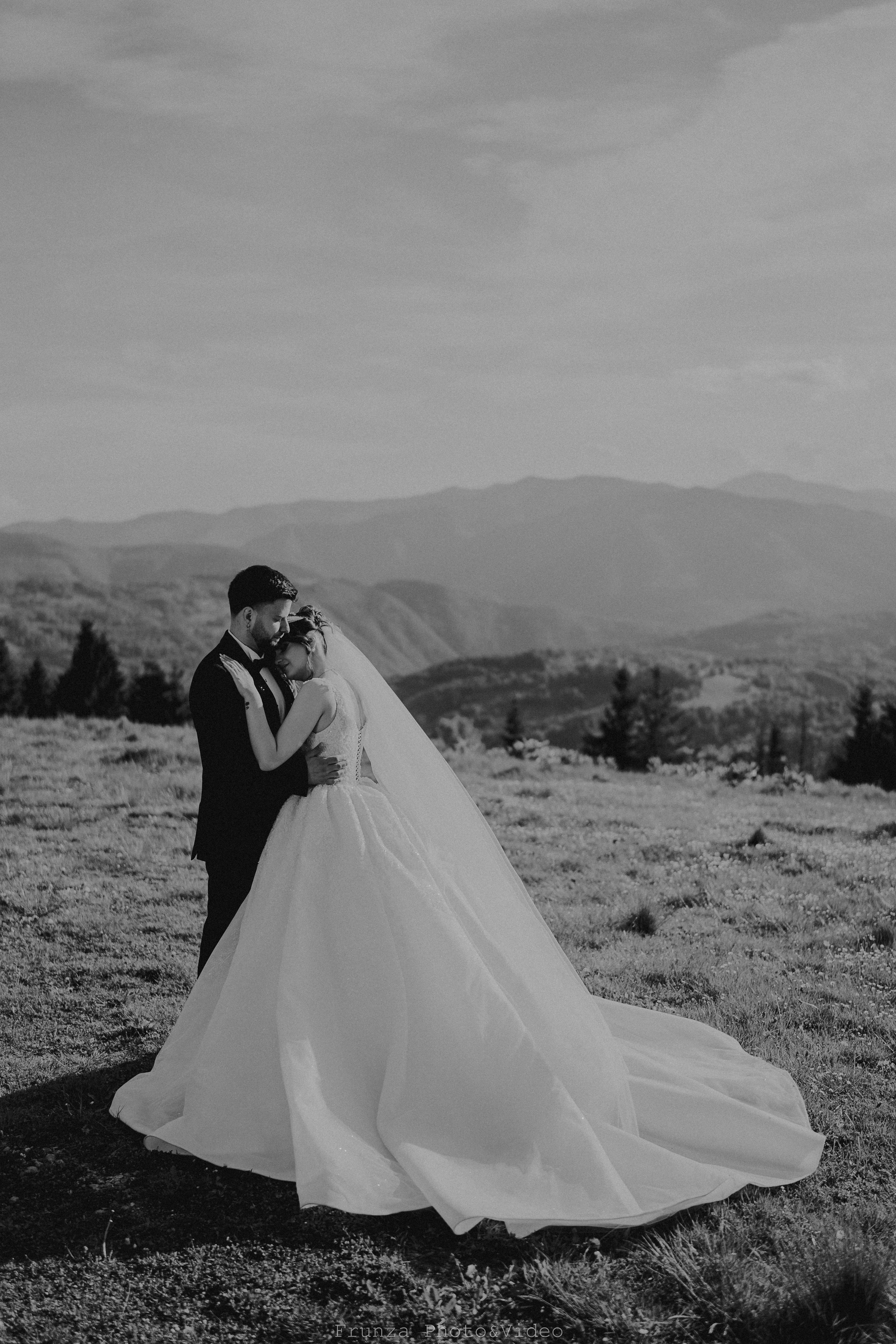 Ionut & Alexandra / Complete Wedding Day. Foto / Video nunta Deva, Hunedoara