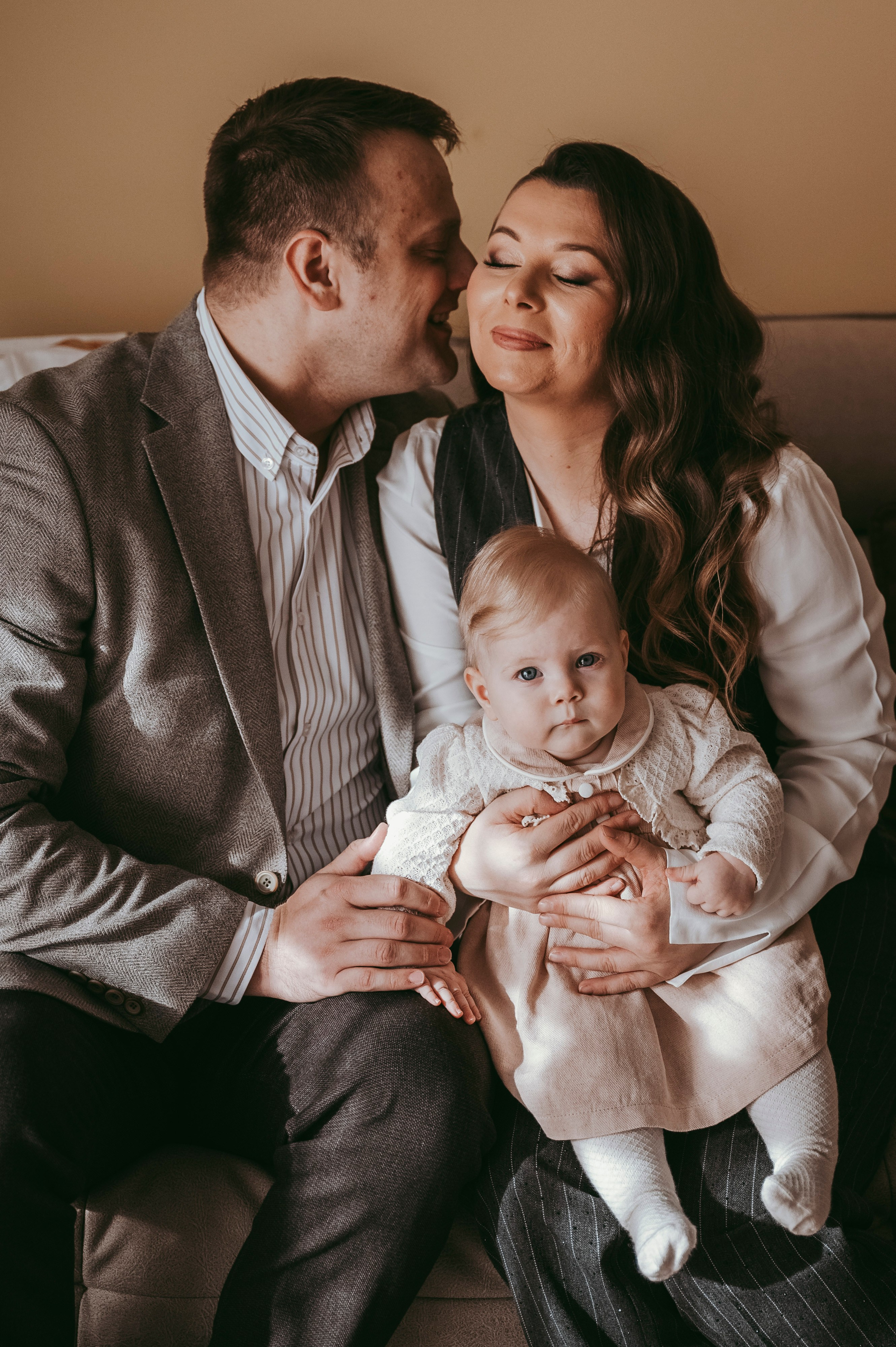 Sofijino krstenje. Deciji i porodicni fotograf u Beogradu Oksana Skendzic