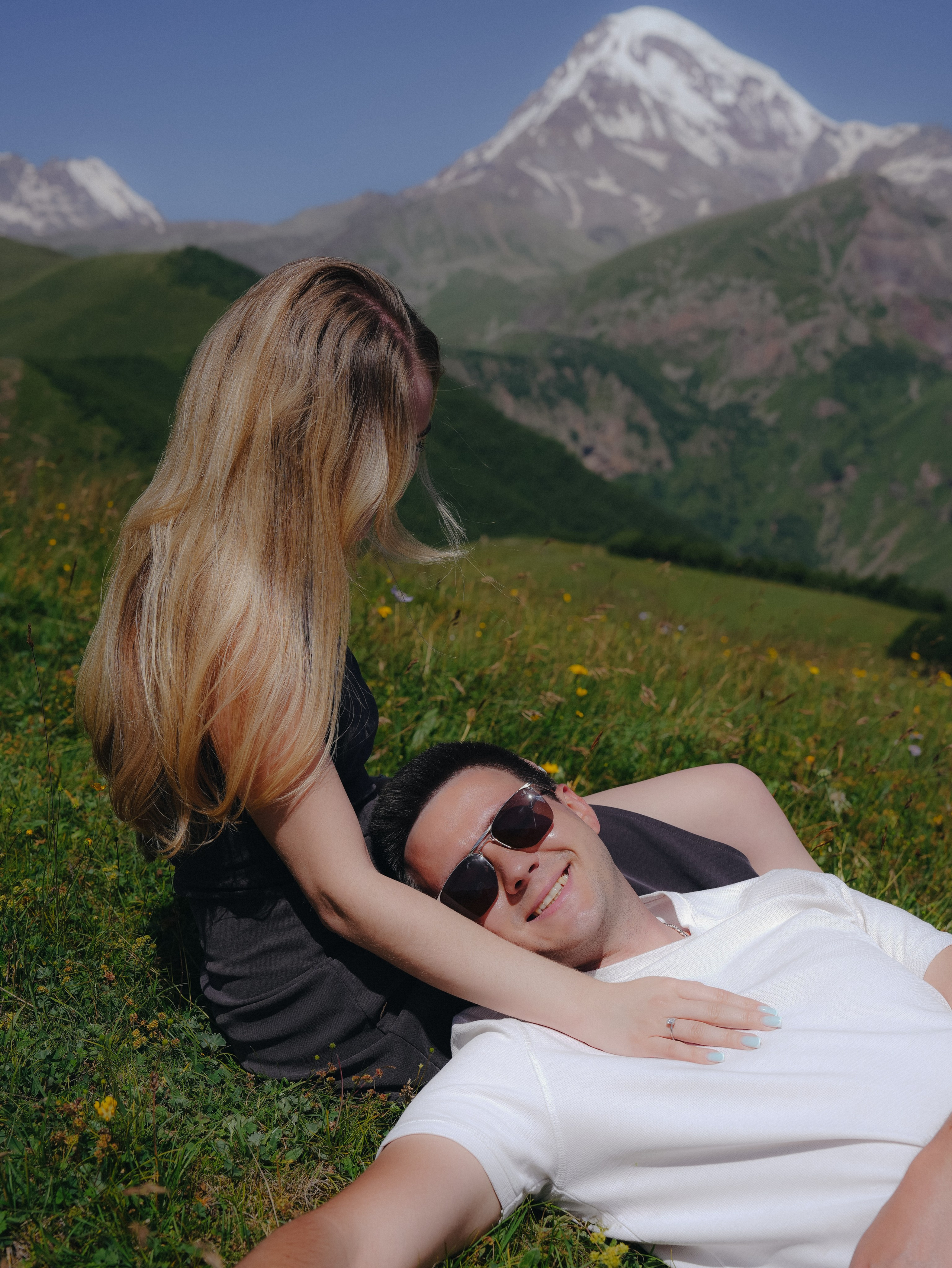 Mountain Proposals. Proposal & Wedding Photographer in Georgia | Gudauri & Kazbegi