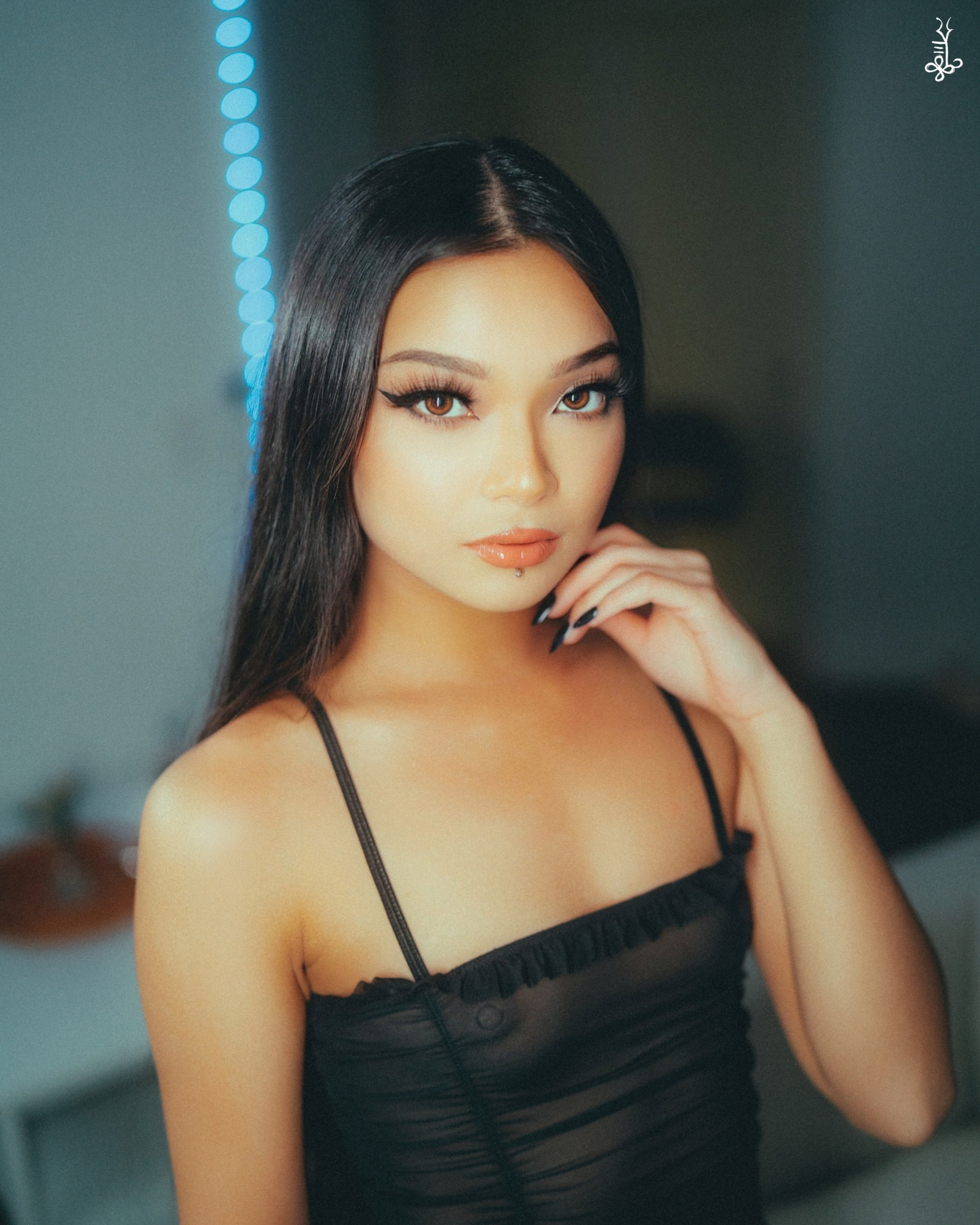 SABRINA photographed by Ke'Ondris