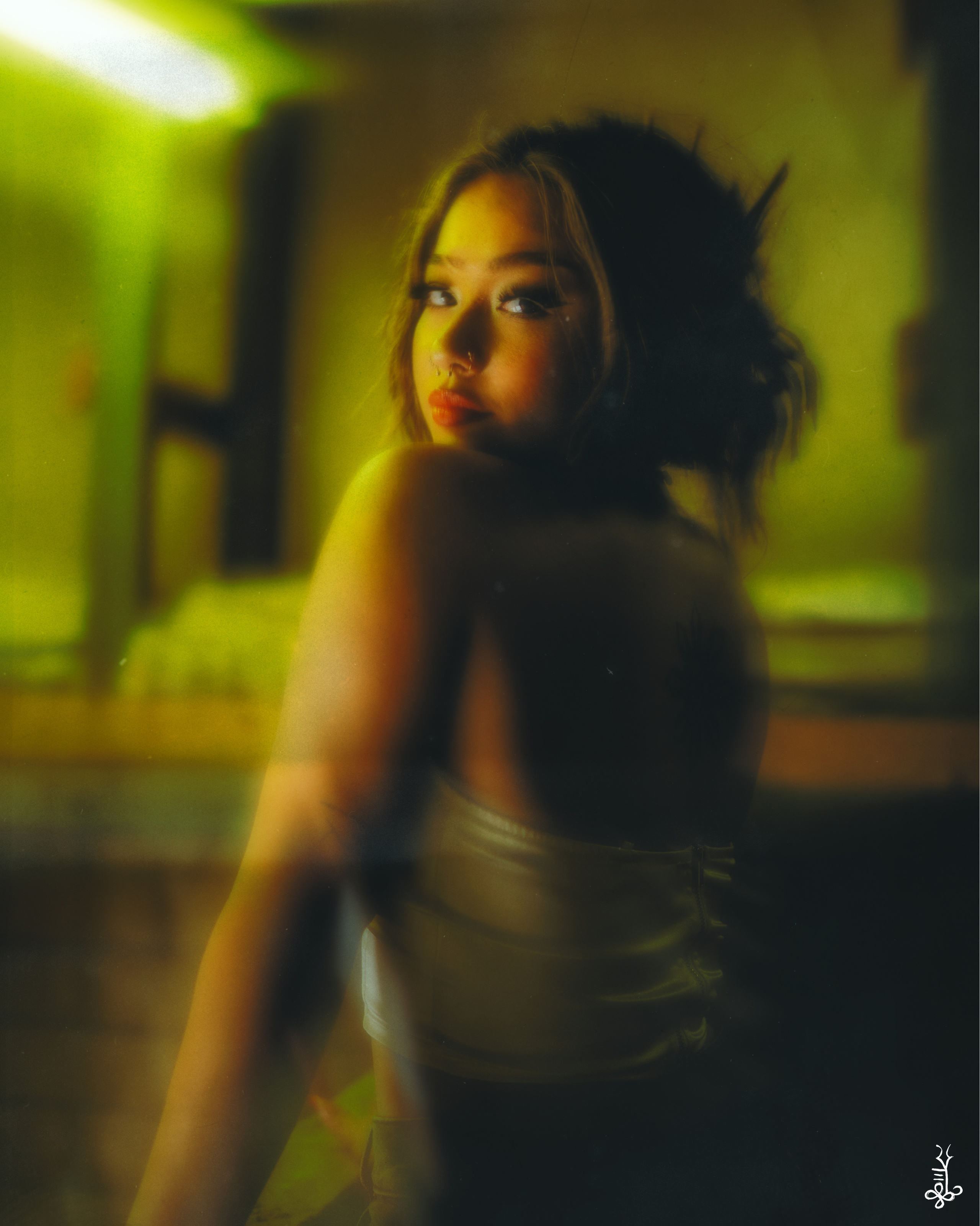 AMBER photographed by Ke'Ondris