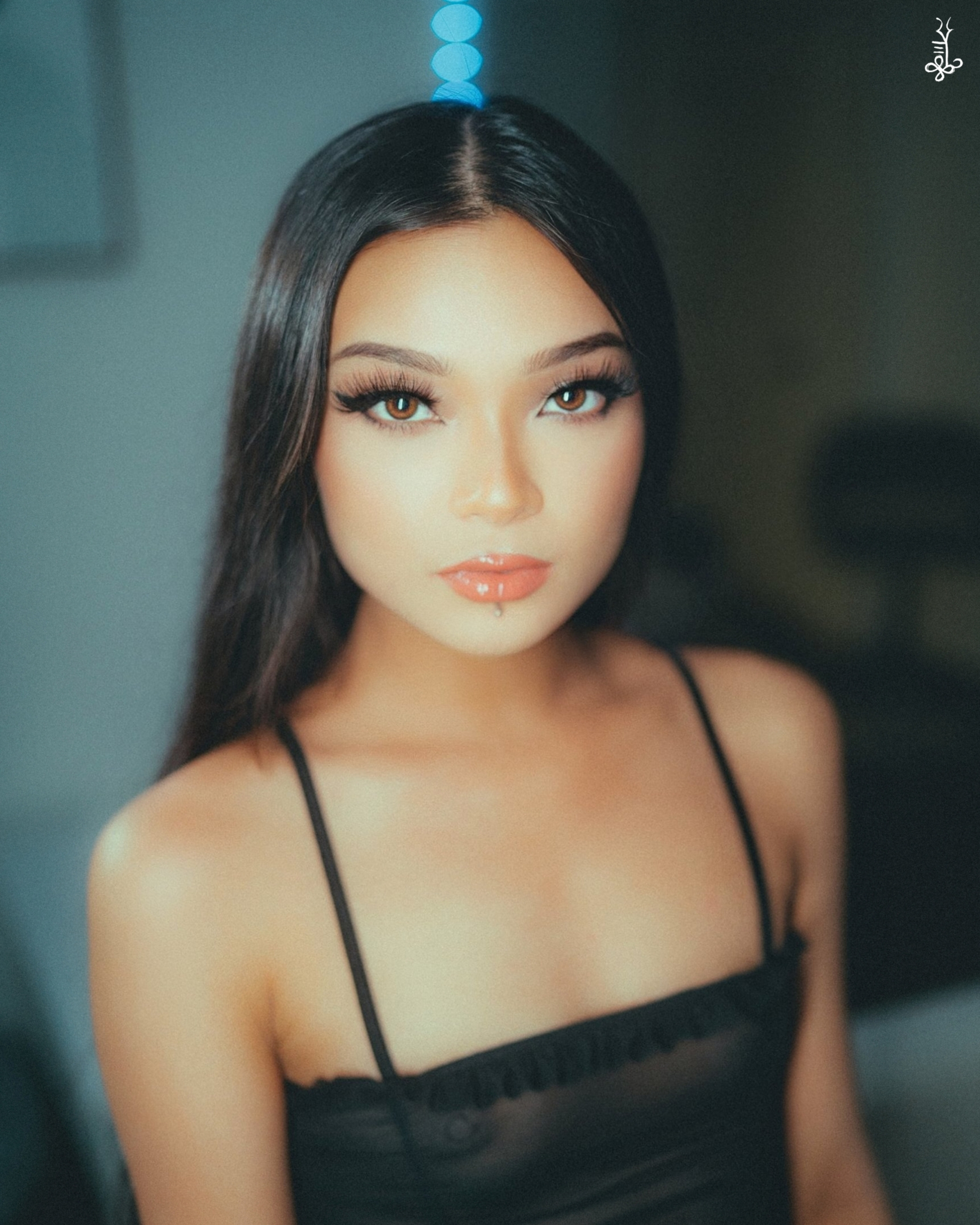 SABRINA photographed by Ke'Ondris