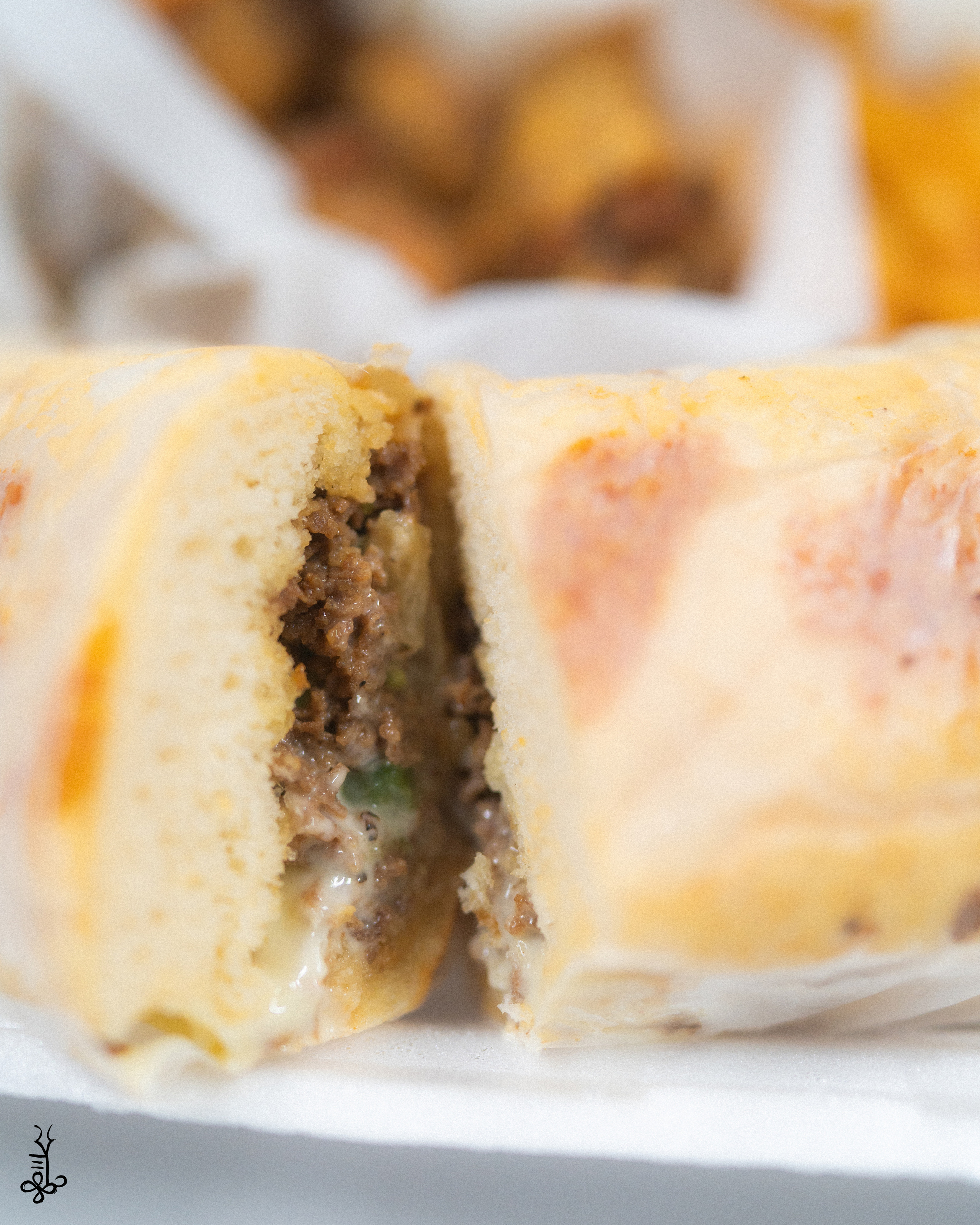 WINGS & SEAFOOD. Ke’Ondris