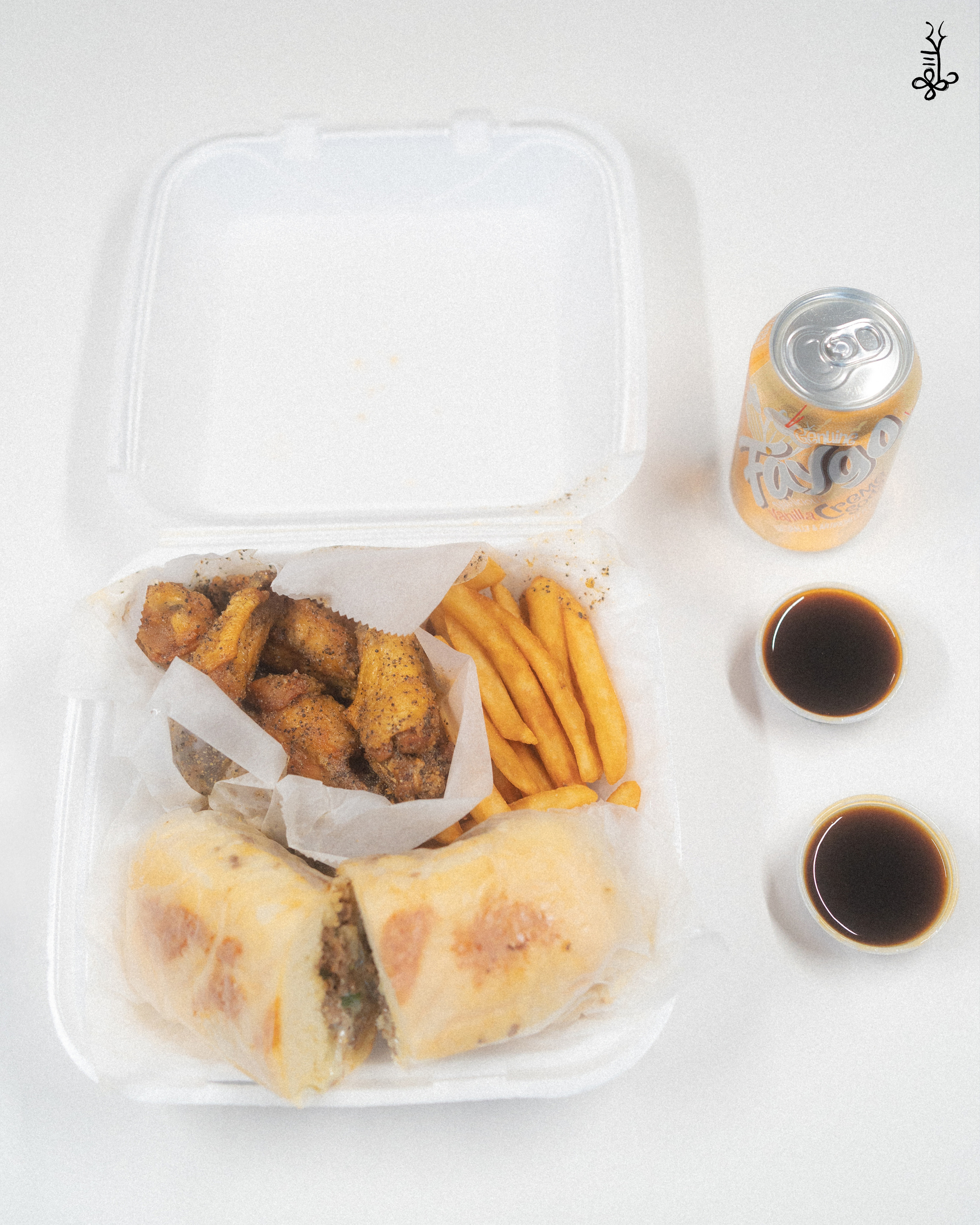 WINGS & SEAFOOD. Ke’Ondris