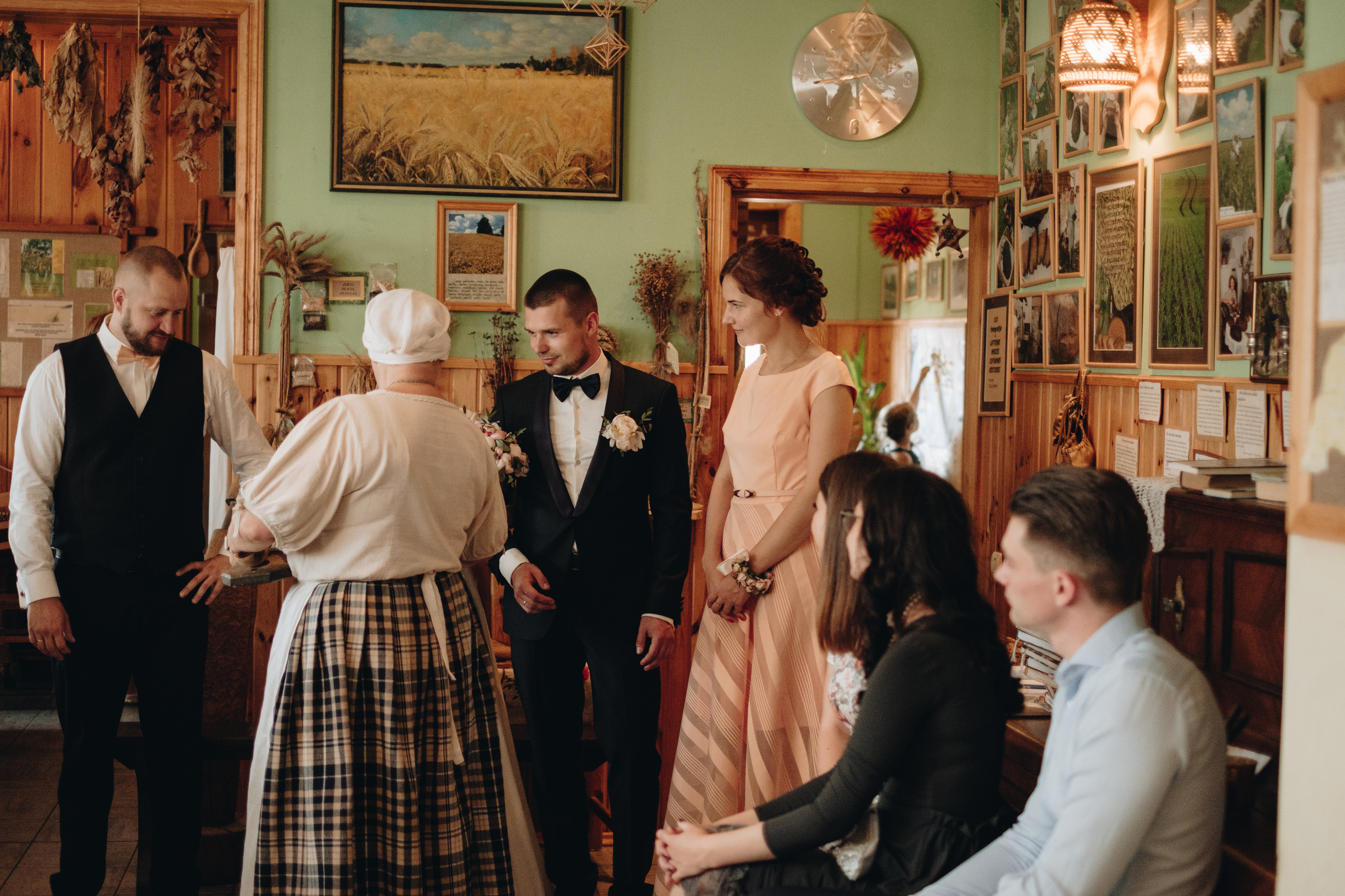 Kāzu stāsts Henrijs & Kristīne. Kāzu × Ģimenes notikumu fotografs Edgars Kalniņš