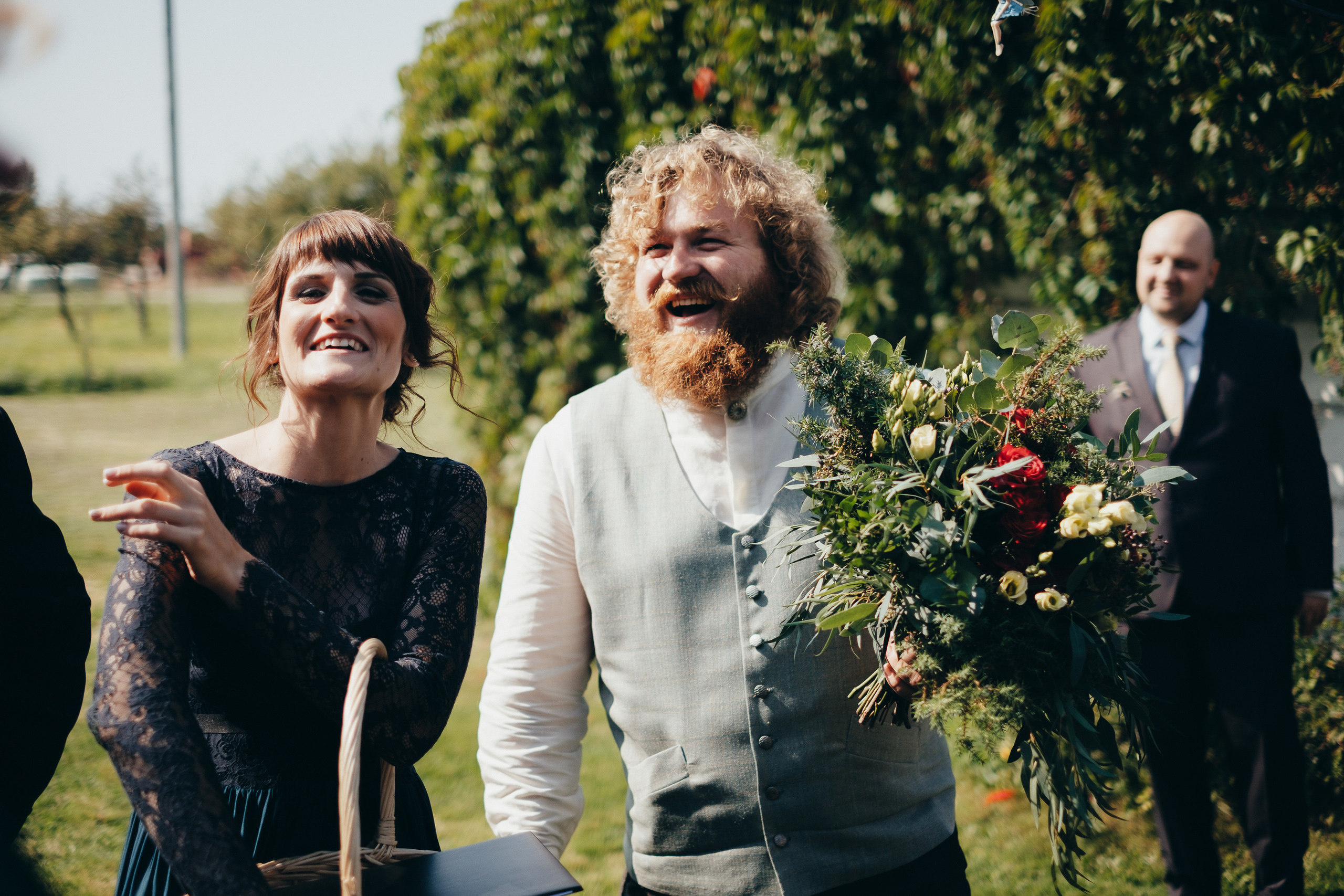 Kāzu stāsts Madara & Ingus. Kāzu × Ģimenes notikumu fotografs Edgars Kalniņš