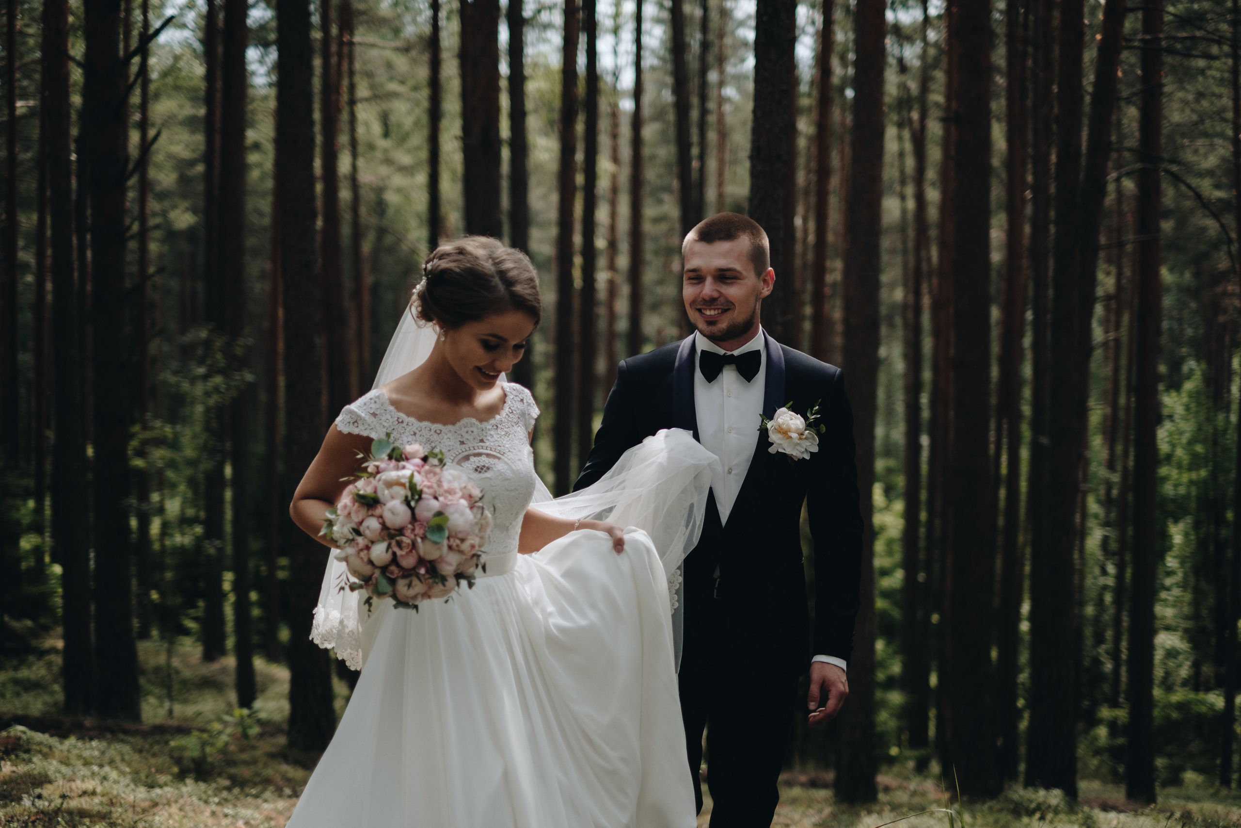Kāzu stāsts Henrijs & Kristīne. Kāzu × Ģimenes notikumu fotografs Edgars Kalniņš
