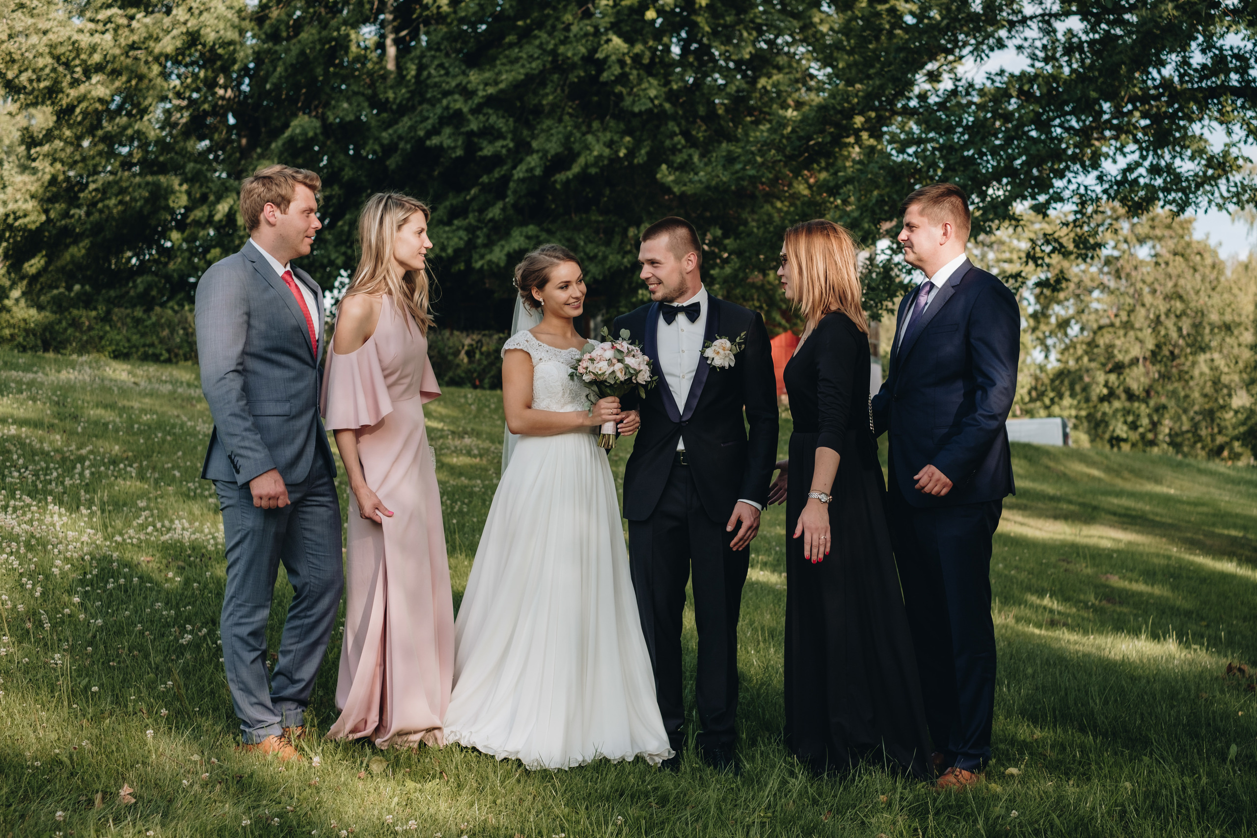 Kāzu stāsts Henrijs & Kristīne. Kāzu × Ģimenes notikumu fotografs Edgars Kalniņš