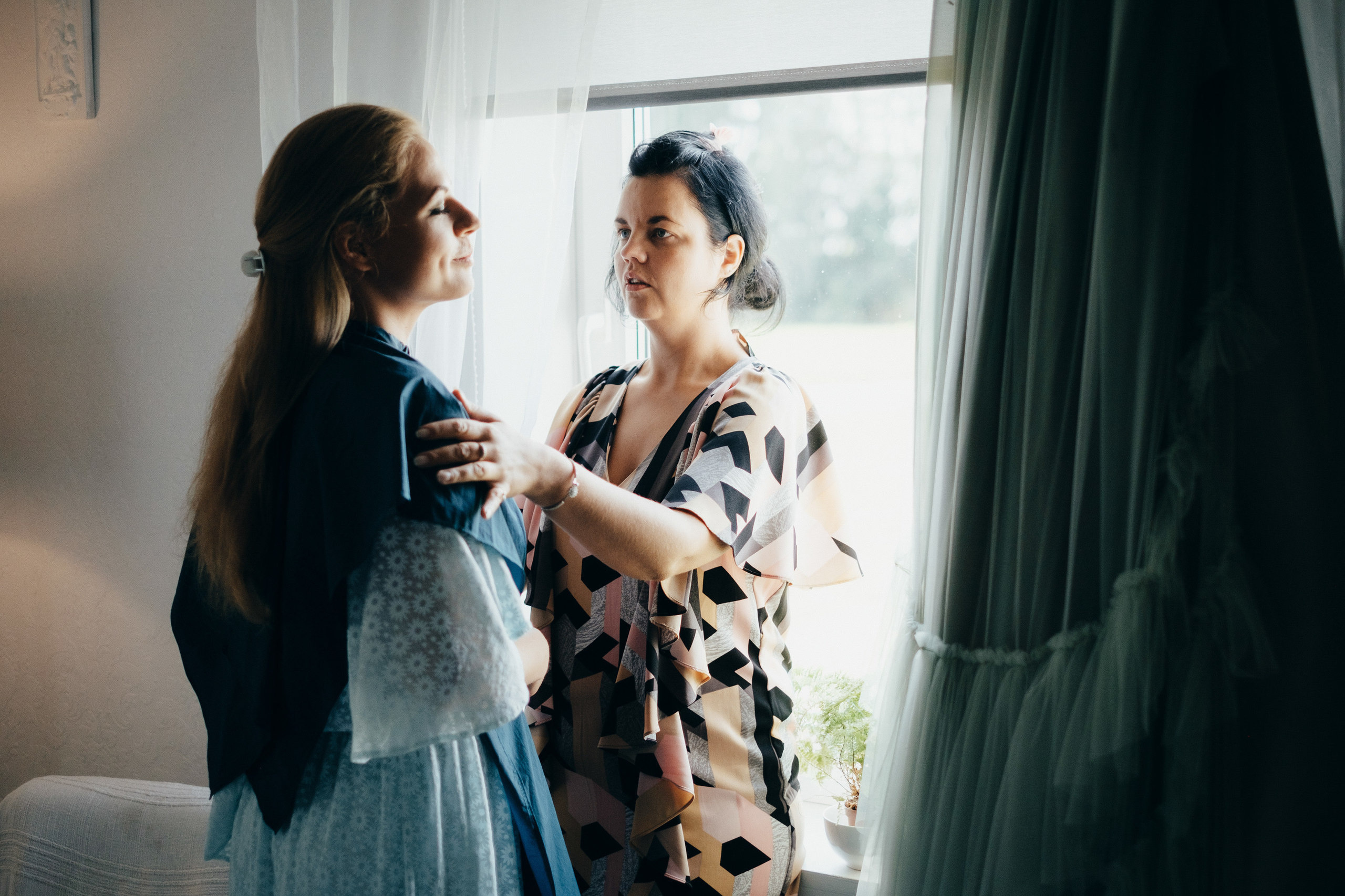 Kāzu stāsts Madara & Ingus. Kāzu × Ģimenes notikumu fotografs Edgars Kalniņš