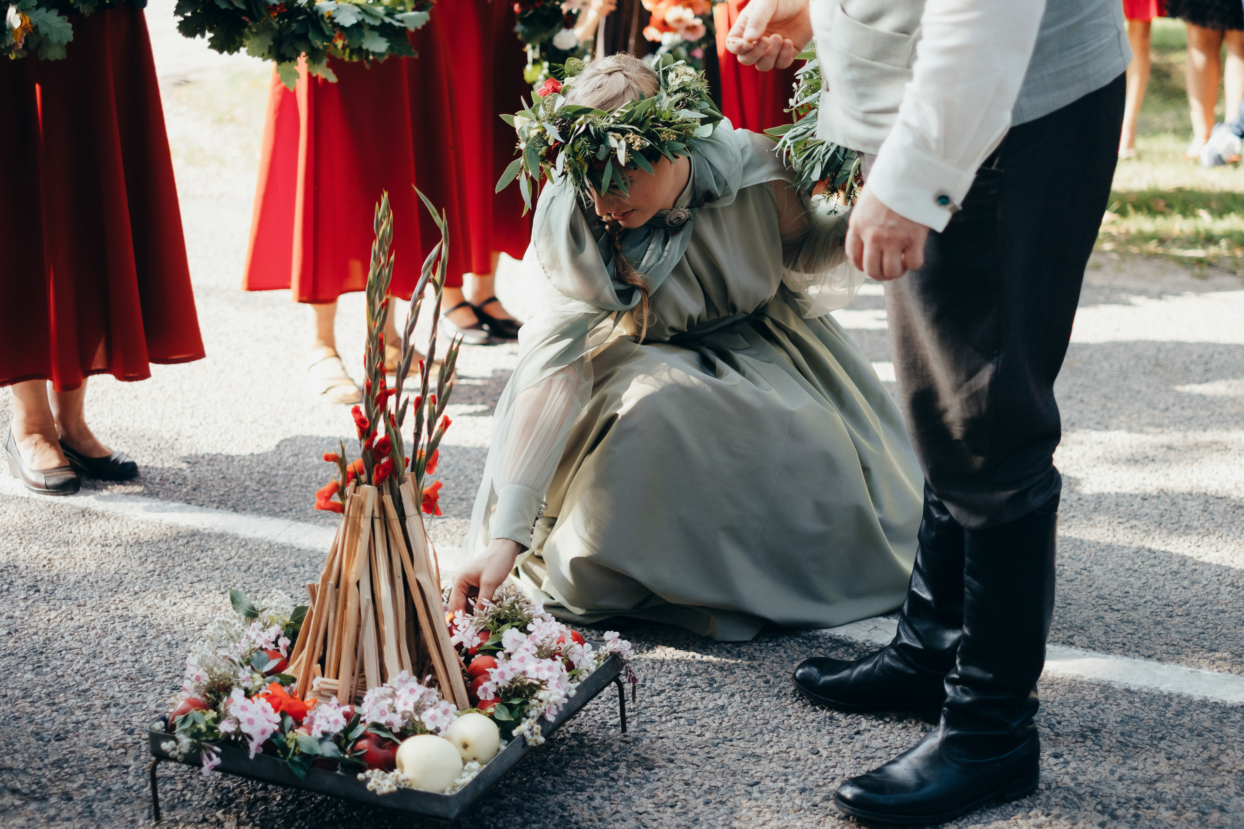 Kāzu stāsts Madara & Ingus. Kāzu × Ģimenes notikumu fotografs Edgars Kalniņš
