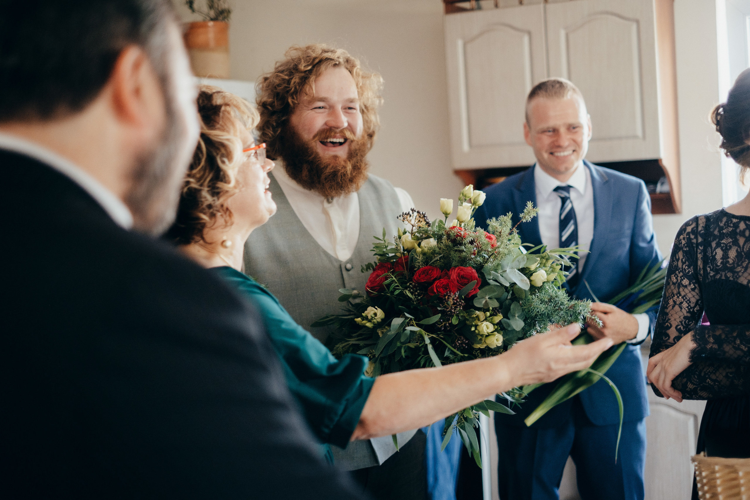 Kāzu stāsts Madara & Ingus. Kāzu × Ģimenes notikumu fotografs Edgars Kalniņš