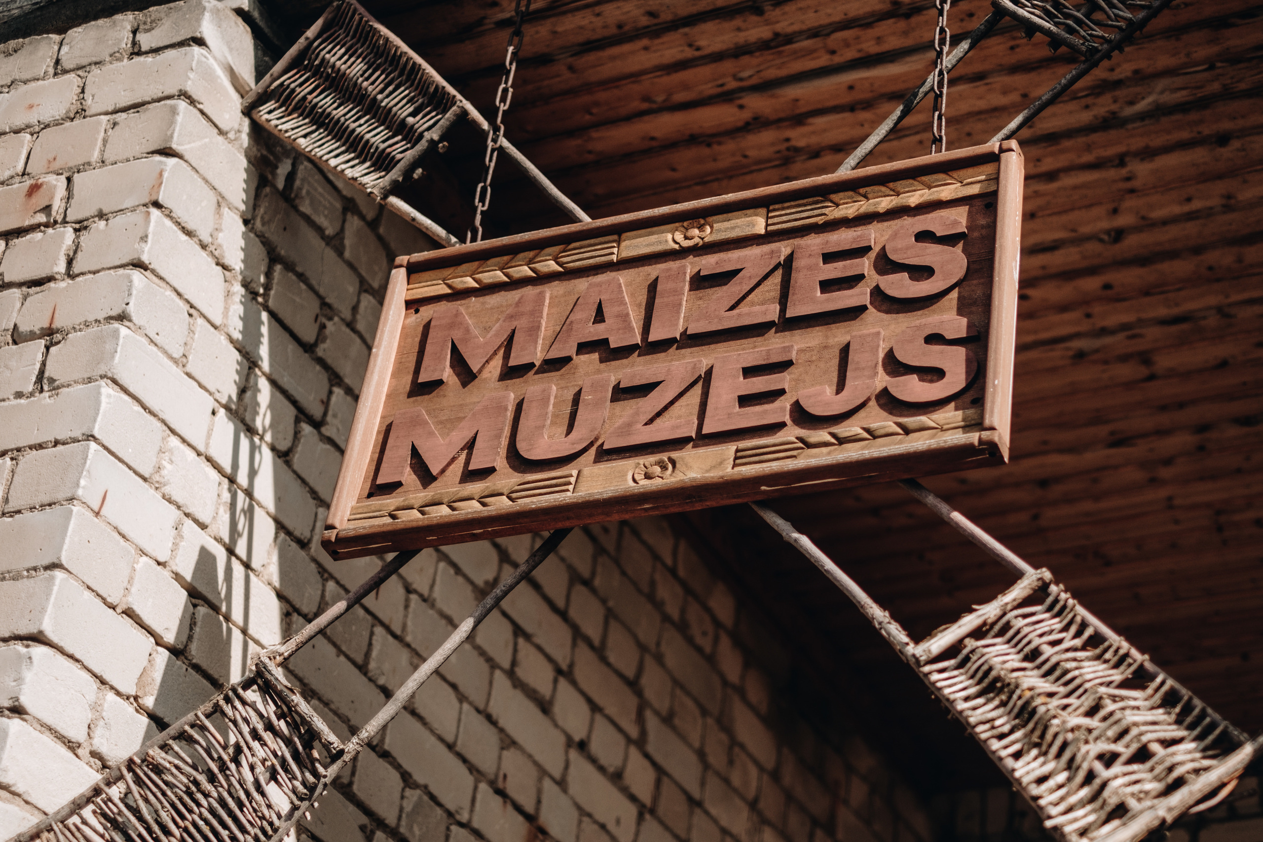 Kāzu stāsts Henrijs & Kristīne. Kāzu × Ģimenes notikumu fotografs Edgars Kalniņš