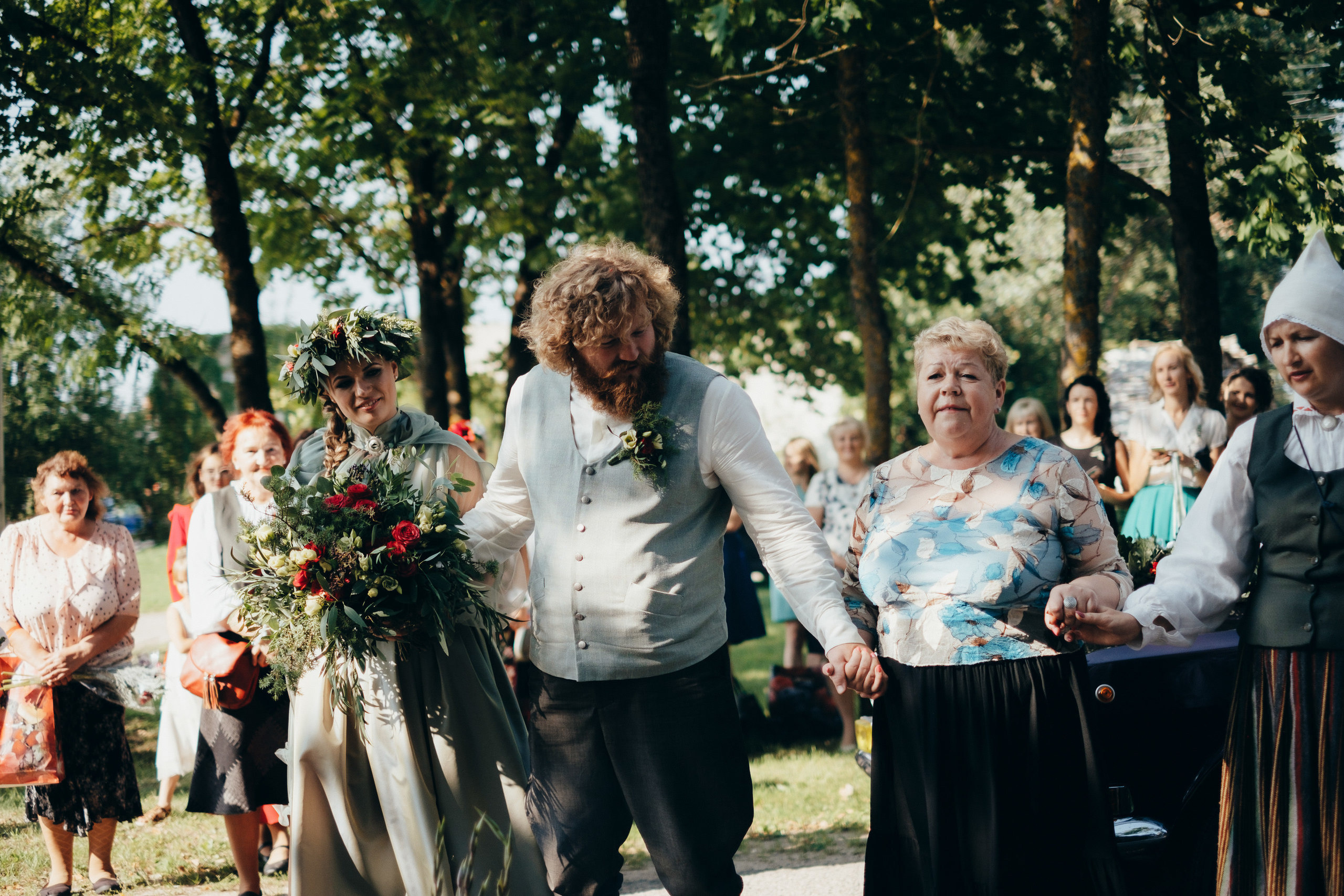 Kāzu stāsts Madara & Ingus. Kāzu × Ģimenes notikumu fotografs Edgars Kalniņš