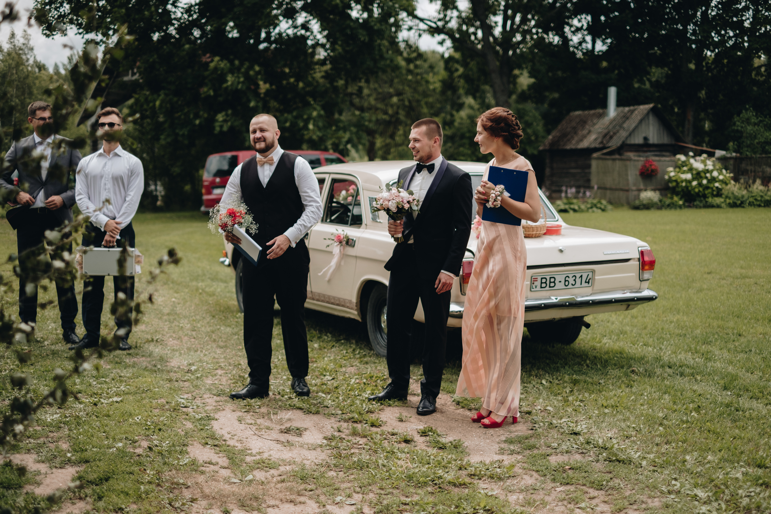 Kāzu stāsts Henrijs & Kristīne. Kāzu × Ģimenes notikumu fotografs Edgars Kalniņš