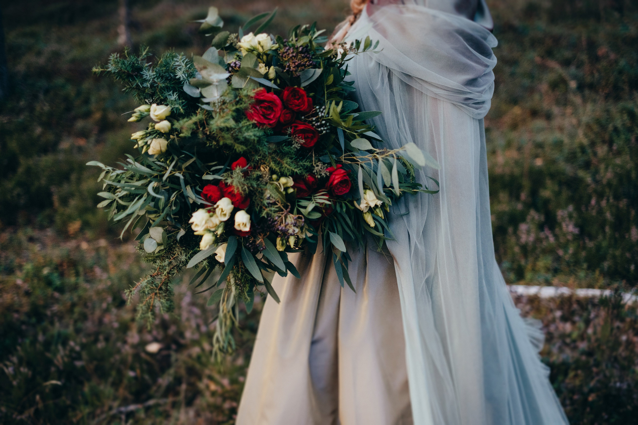 Kāzu stāsts Madara & Ingus. Kāzu × Ģimenes notikumu fotografs Edgars Kalniņš