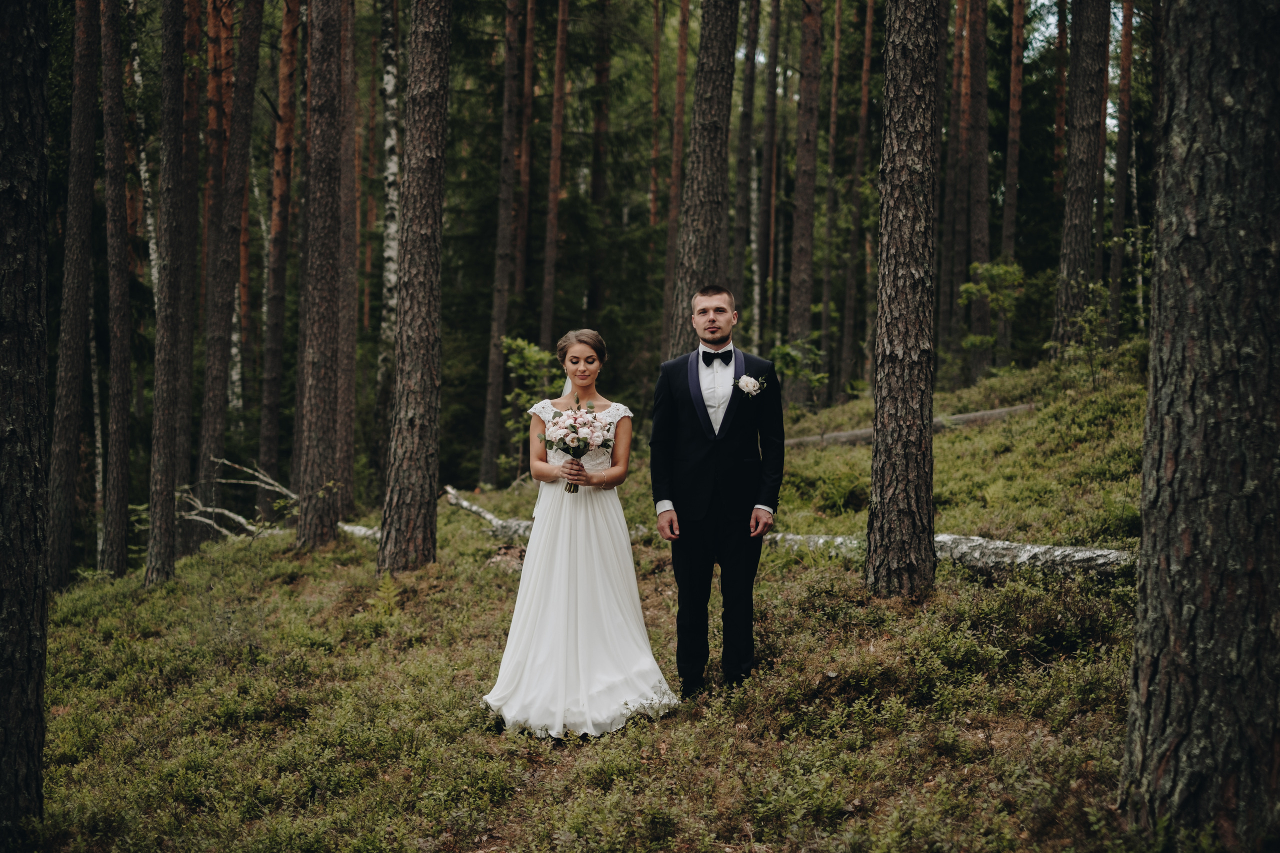 Kāzu stāsts Henrijs & Kristīne. Kāzu × Ģimenes notikumu fotografs Edgars Kalniņš