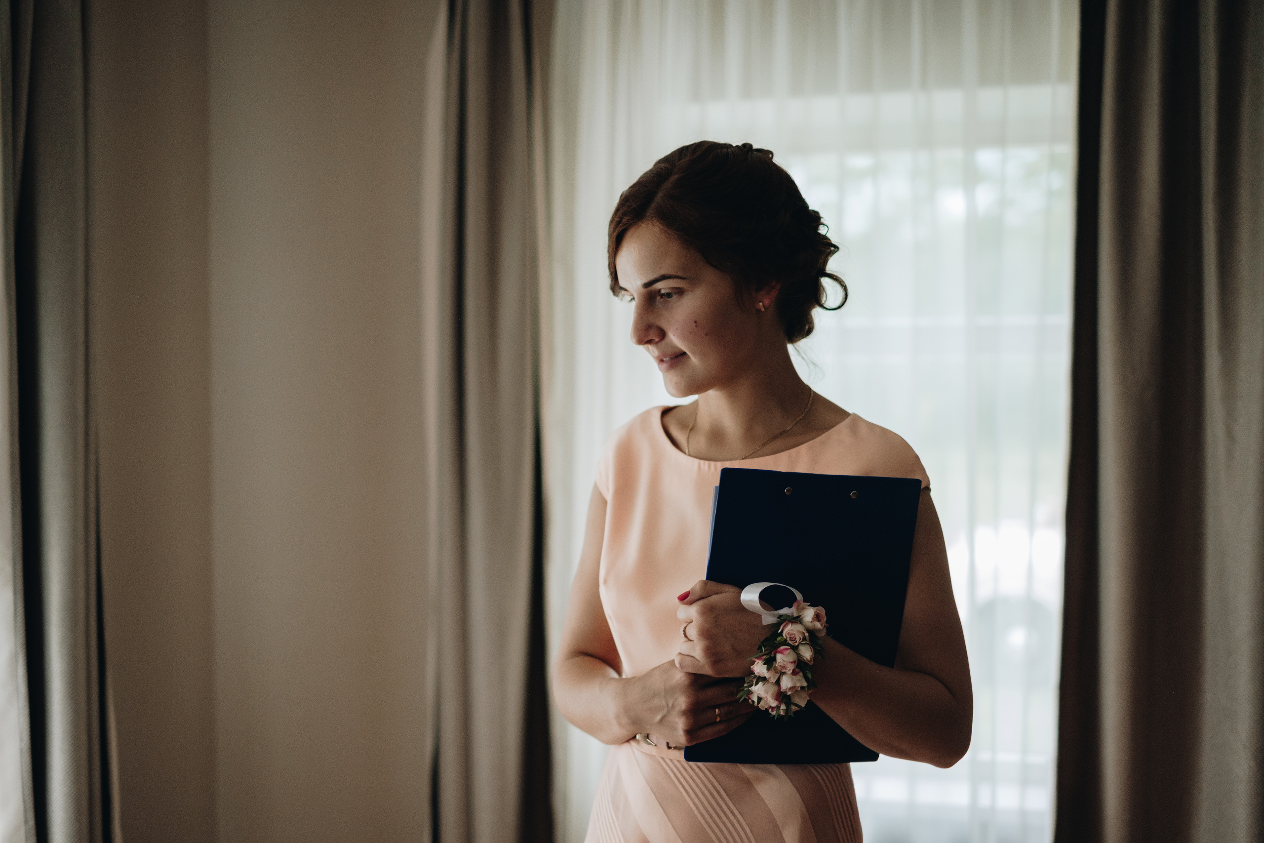 Kāzu stāsts Henrijs & Kristīne. Kāzu × Ģimenes notikumu fotografs Edgars Kalniņš
