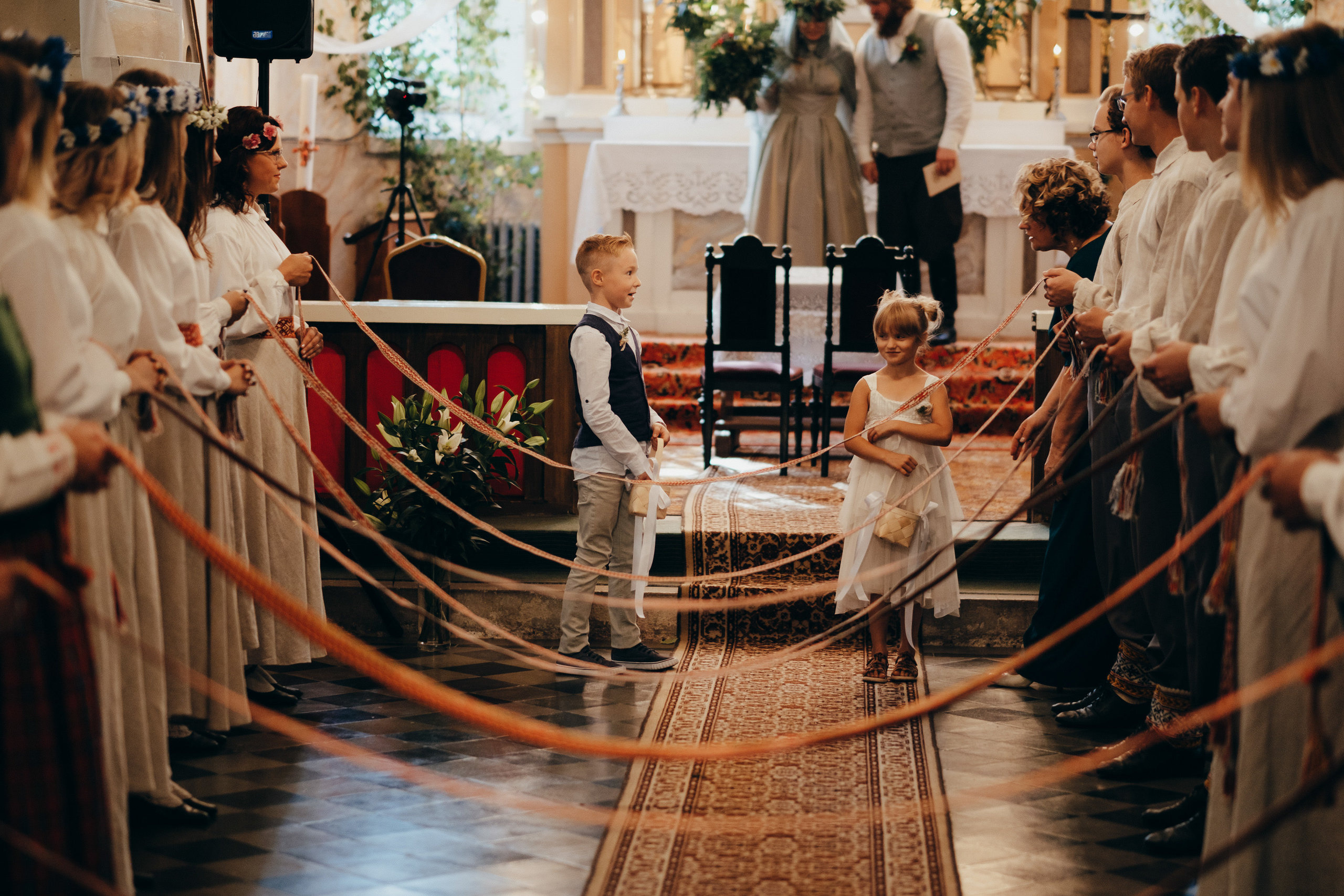 Kāzu stāsts Madara & Ingus. Kāzu × Ģimenes notikumu fotografs Edgars Kalniņš