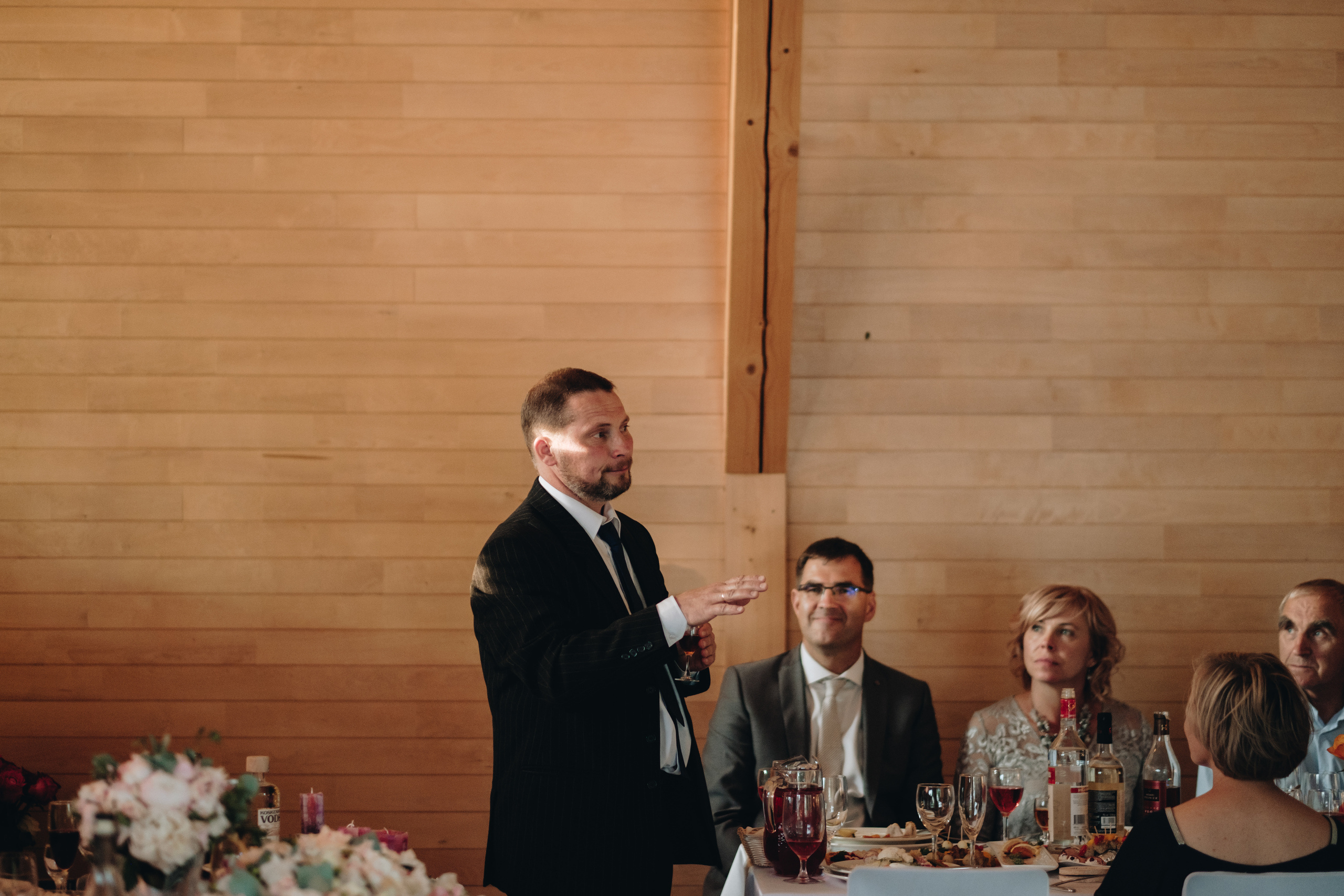 Kāzu stāsts Henrijs & Kristīne. Kāzu × Ģimenes notikumu fotografs Edgars Kalniņš