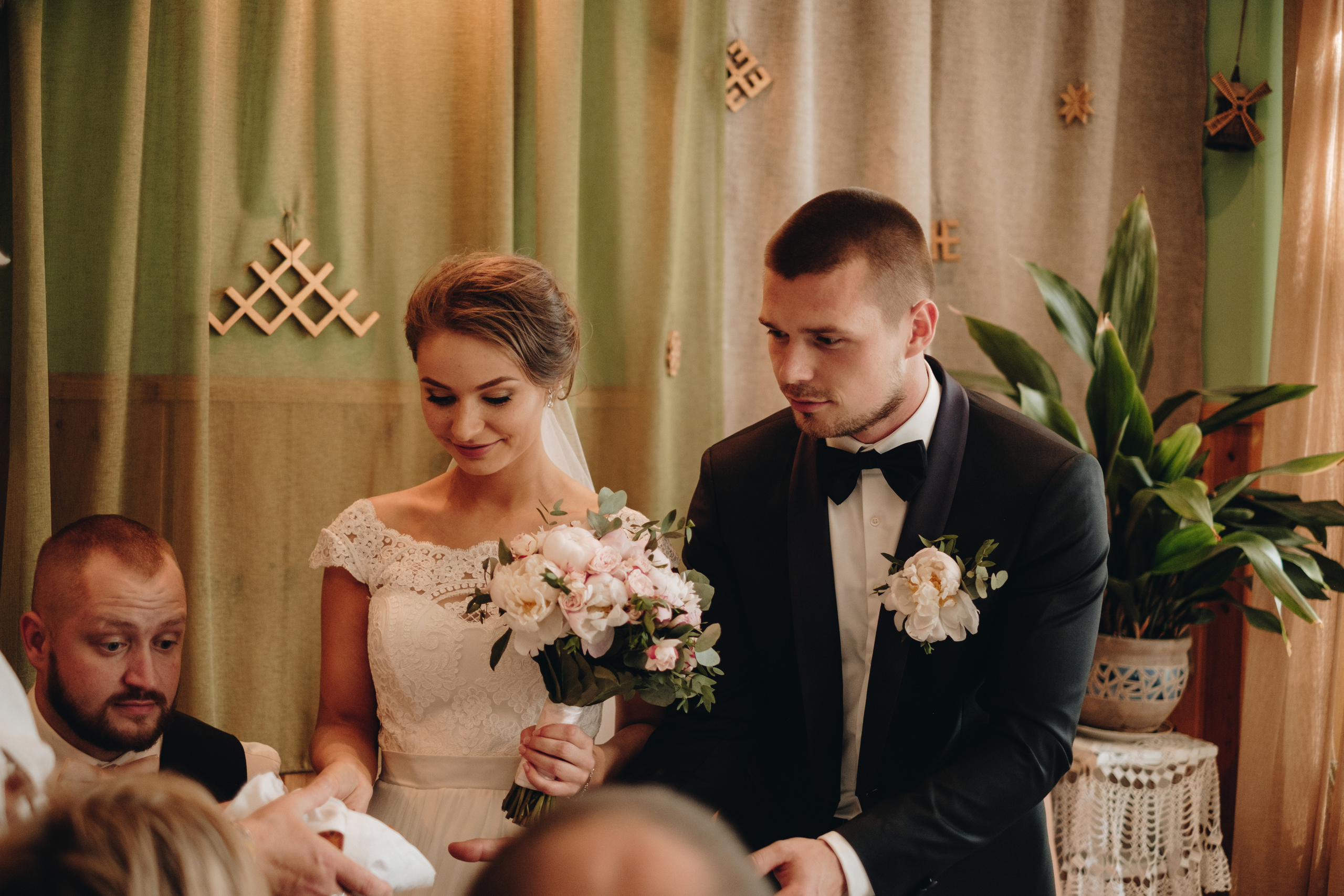 Kāzu stāsts Henrijs & Kristīne. Kāzu × Ģimenes notikumu fotografs Edgars Kalniņš