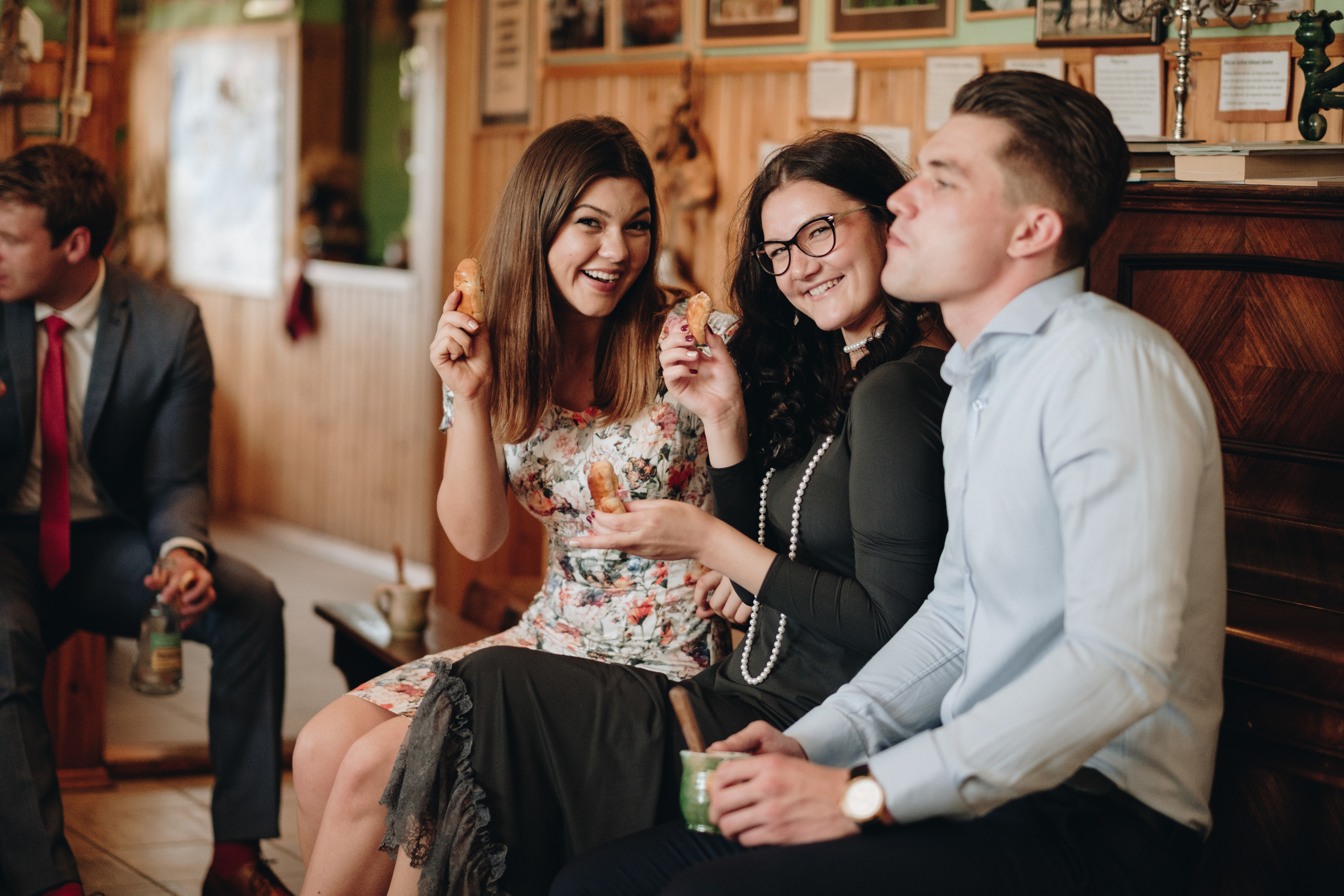 Kāzu stāsts Henrijs & Kristīne. Kāzu × Ģimenes notikumu fotografs Edgars Kalniņš
