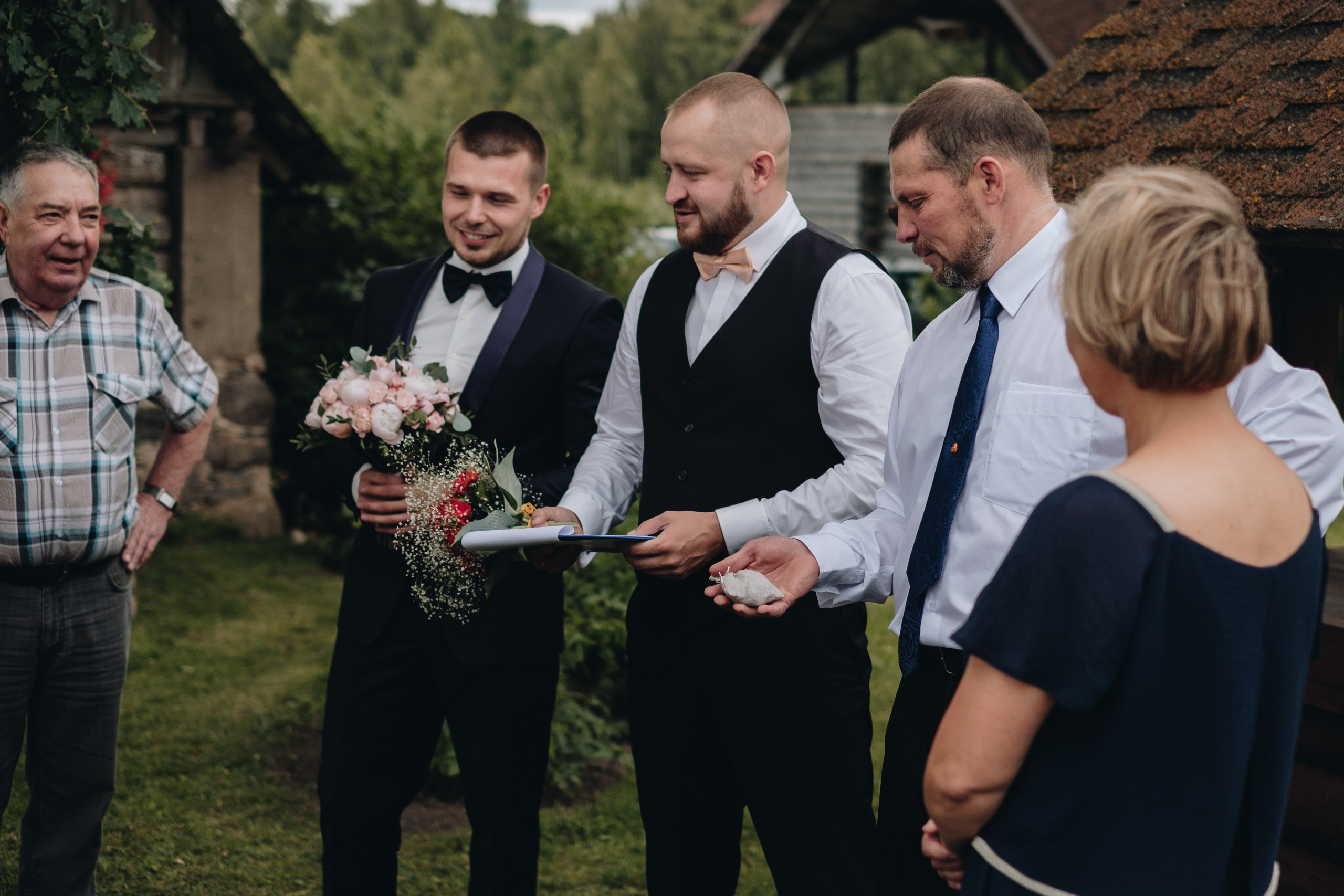 Kāzu stāsts Henrijs & Kristīne. Kāzu × Ģimenes notikumu fotografs Edgars Kalniņš