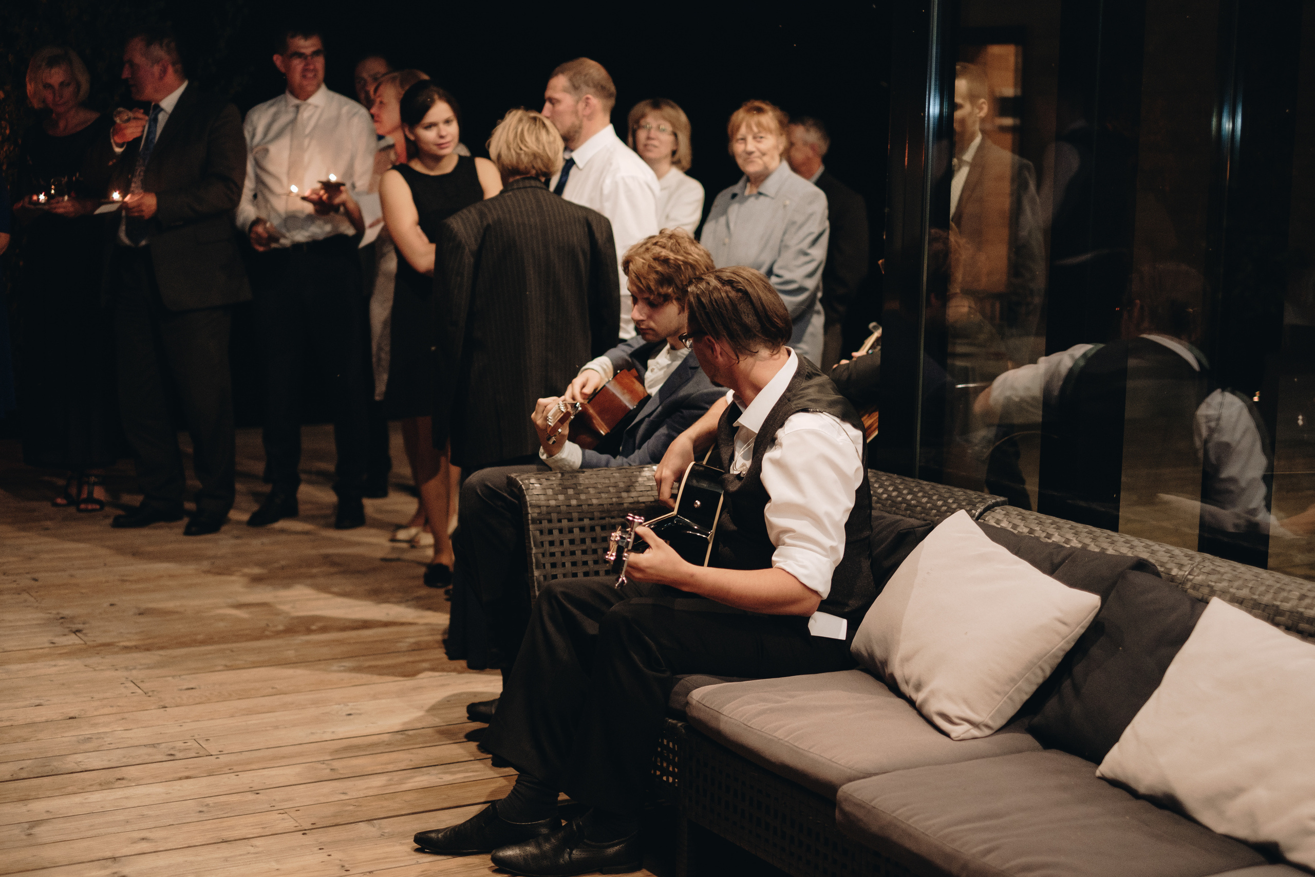 Kāzu stāsts Henrijs & Kristīne. Kāzu × Ģimenes notikumu fotografs Edgars Kalniņš